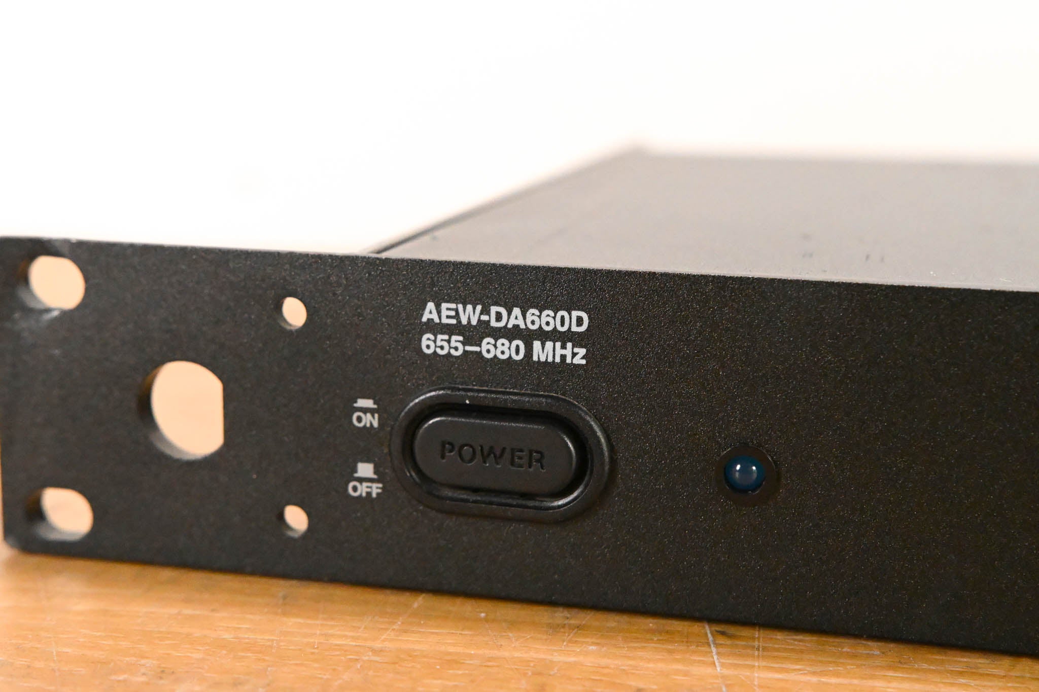 Audio-Technica AEW-DA660D UHF Antenna Distribution System