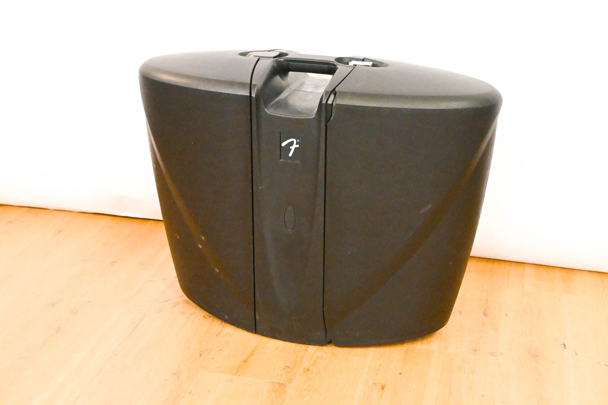 Fender Passport 500 Pro 500W 8-Channel Portable PA System
