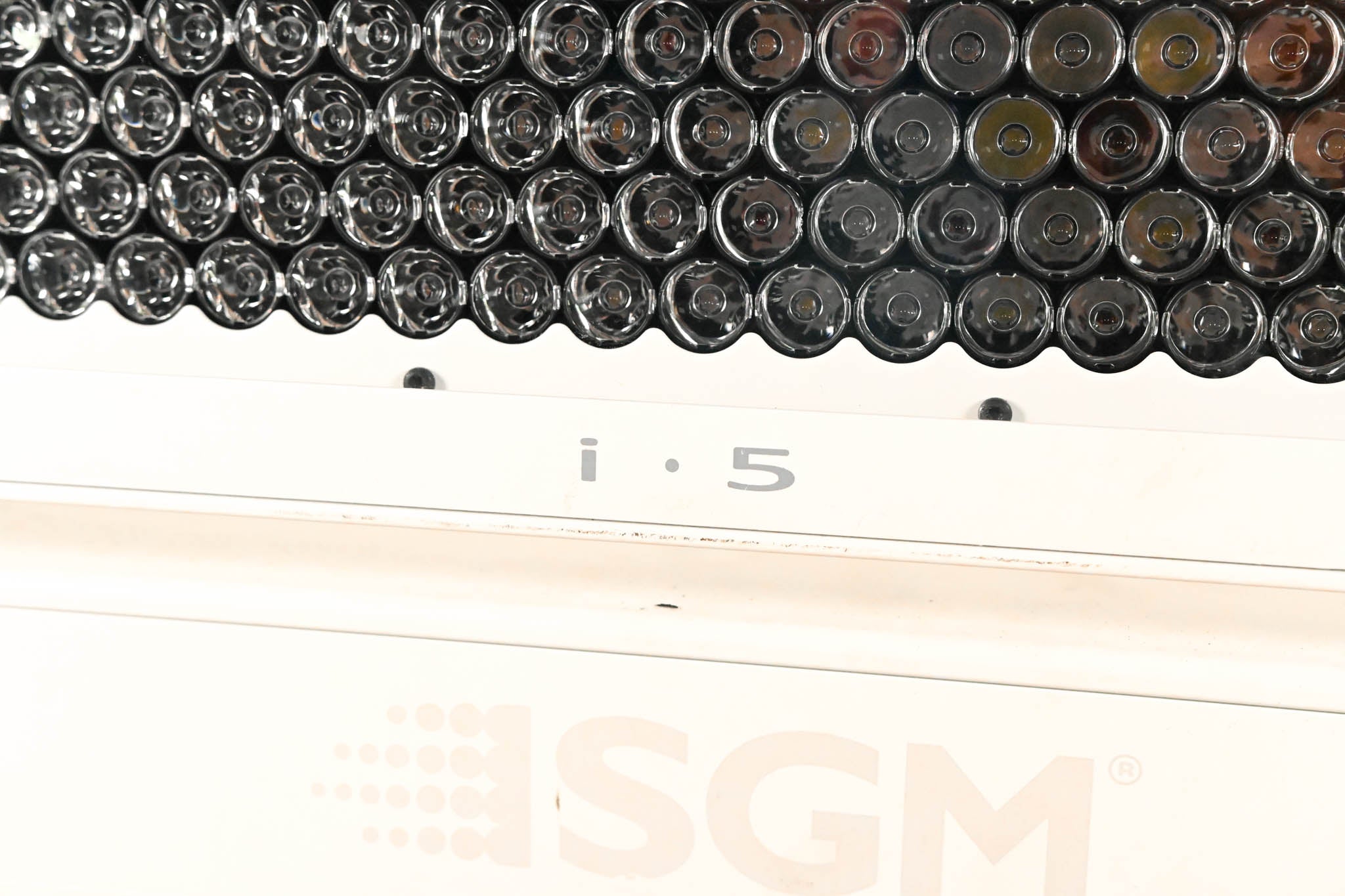 SGM i·5 RGBW POI Outdoor LED Wash Light