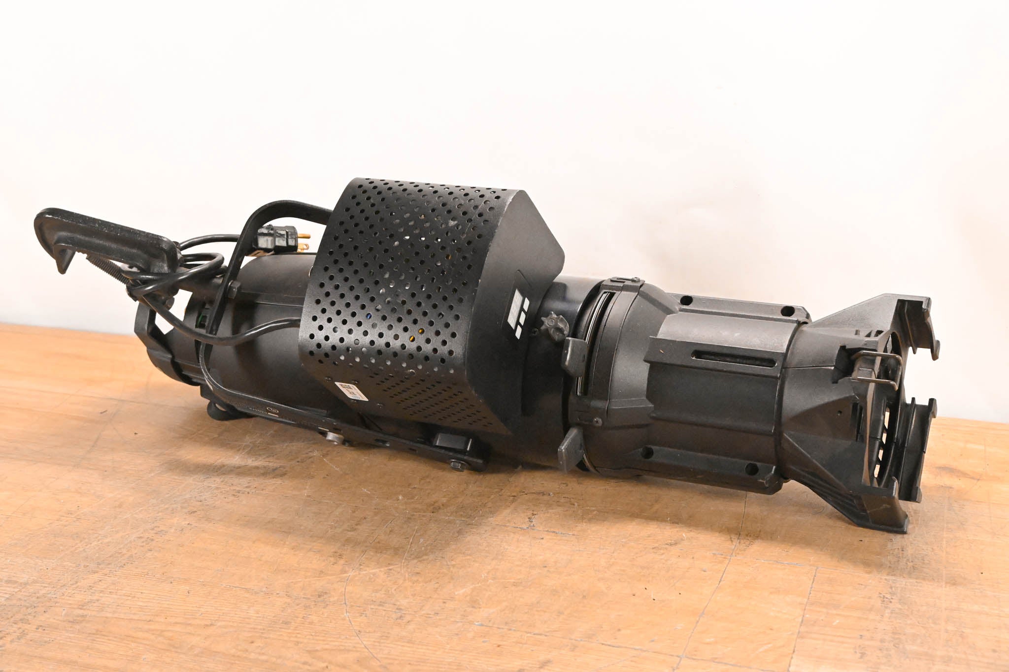 ETC Source Four 750 26 Degree Leko w/OceanOptics SeaChanger Color Engine