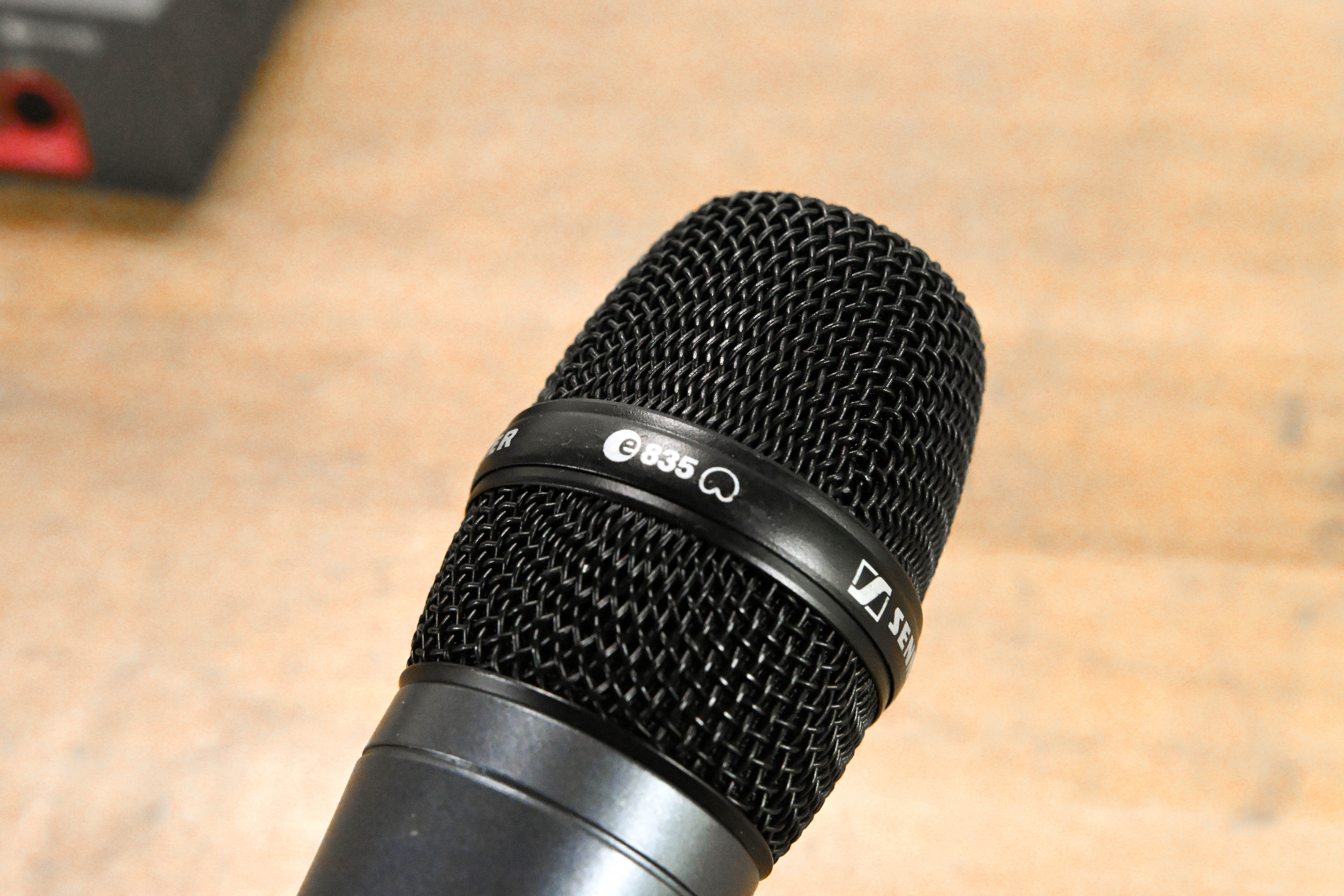 Sennheiser ew 100 G3 Handheld Wireless System - A Range: 516-558 MHz