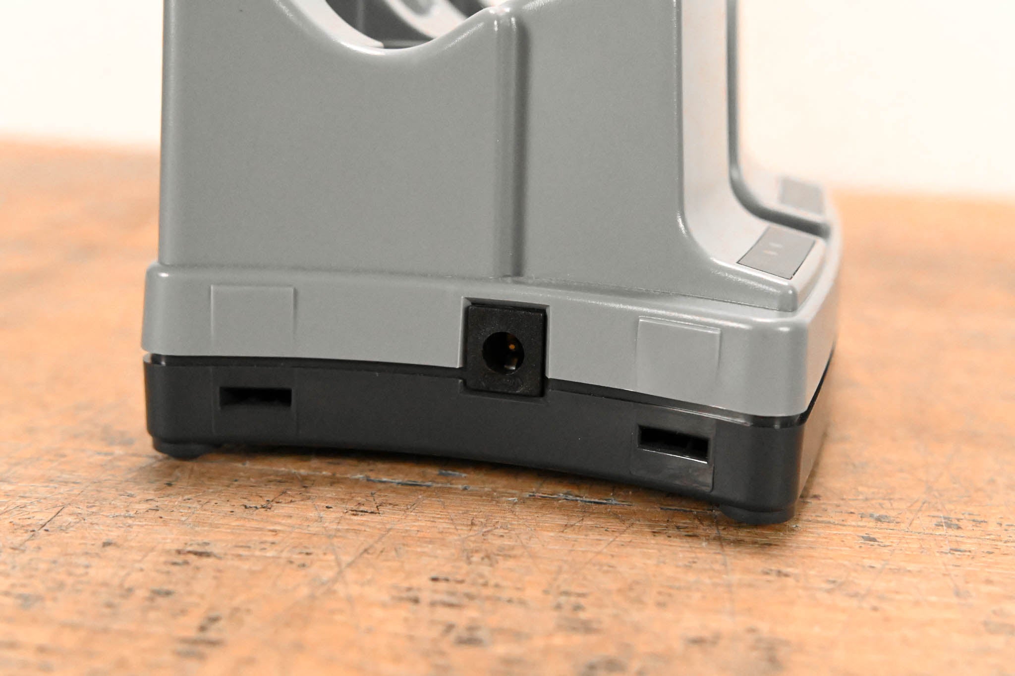 Sennheiser L 2015 Charging Station (NO POWER SUPPLY)
