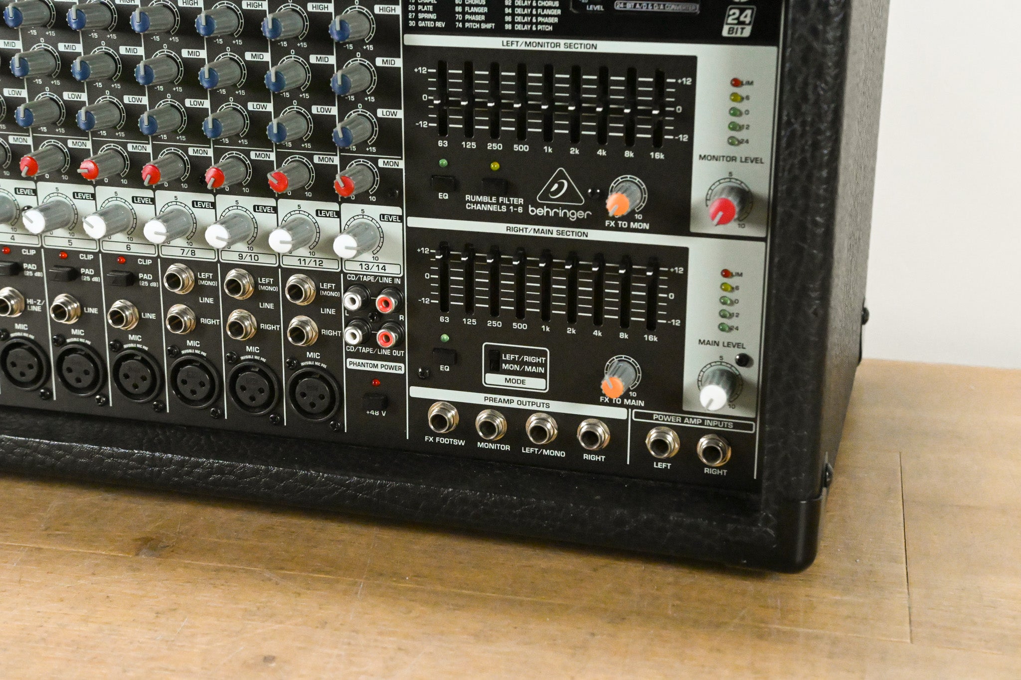 Behringer Europower PMP2000  800-Watt 10-Channel Powered Mixer