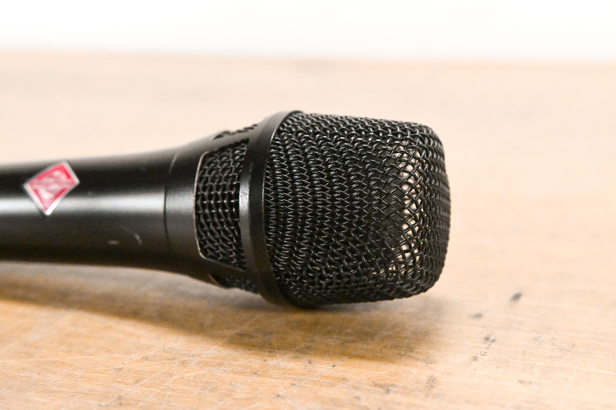 Neumann KMS 105 Supercardioid Condenser Vocal Microphone