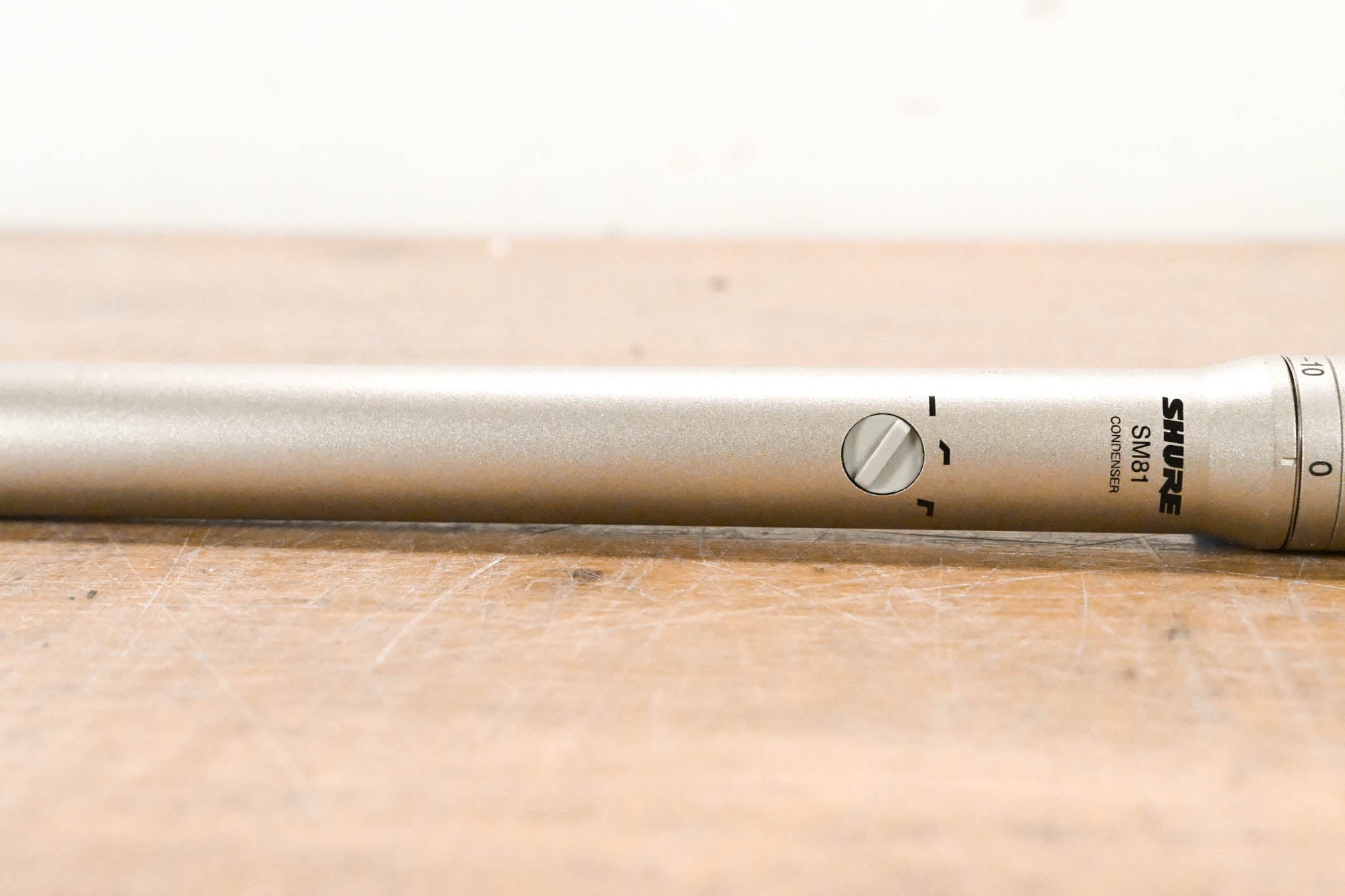 Shure SM81 Cardioid Condenser Microphone