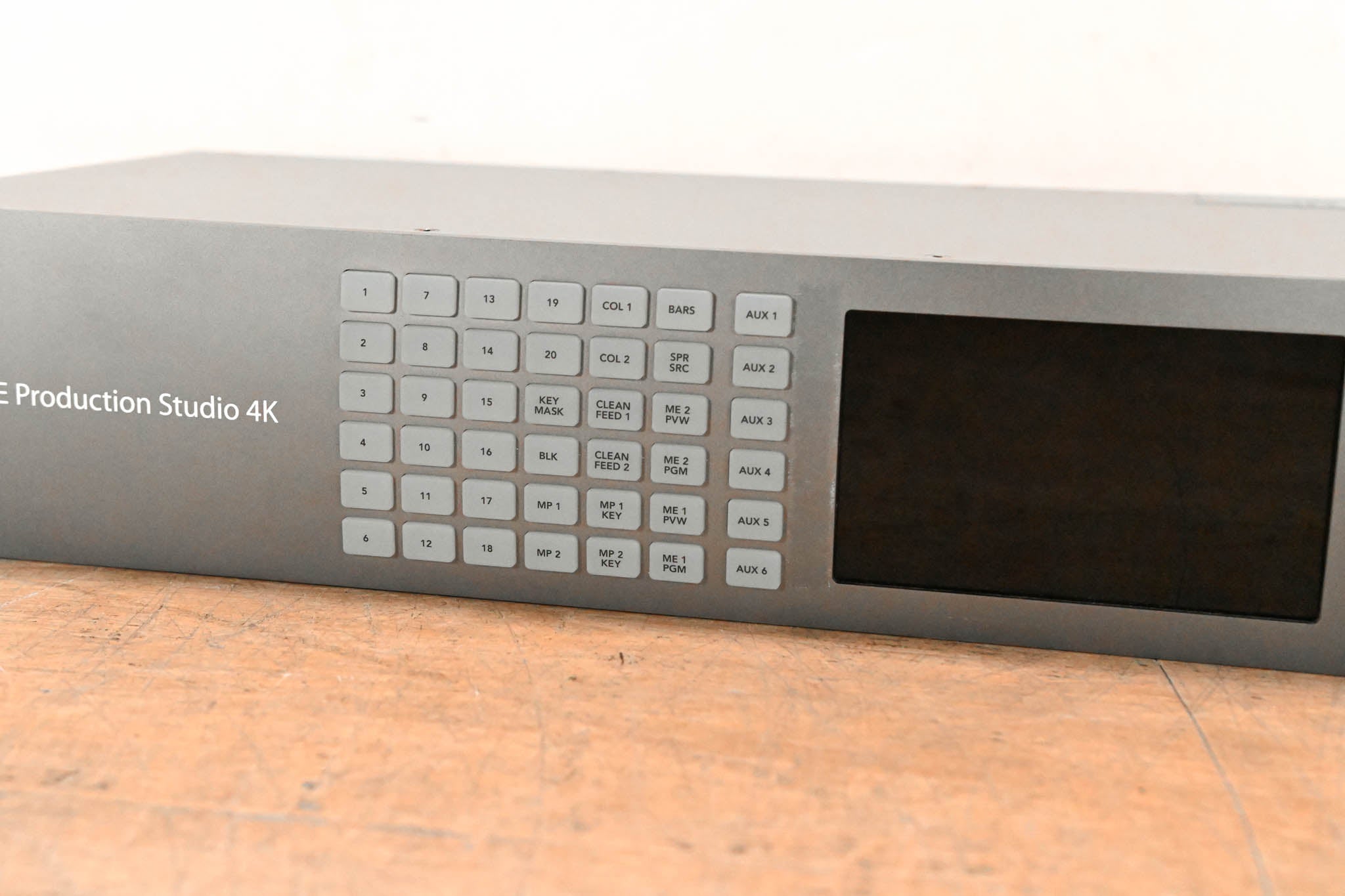 Blackmagic Design ATEM 2 M/E Production Studio 4K