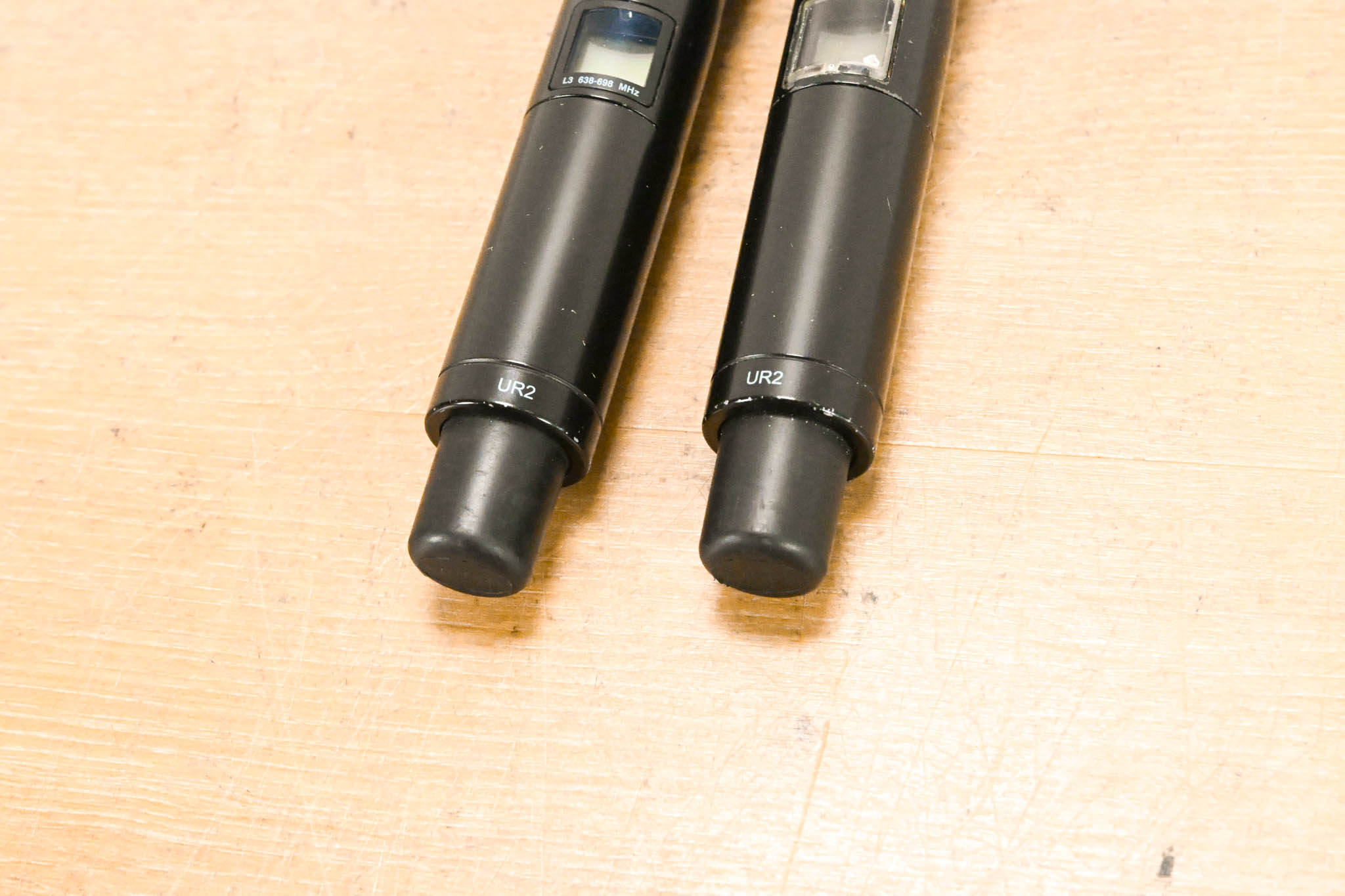 Shure UR4D Wireless Receiver w/ two UR2/SM58 Handheld Mics - L3 Band