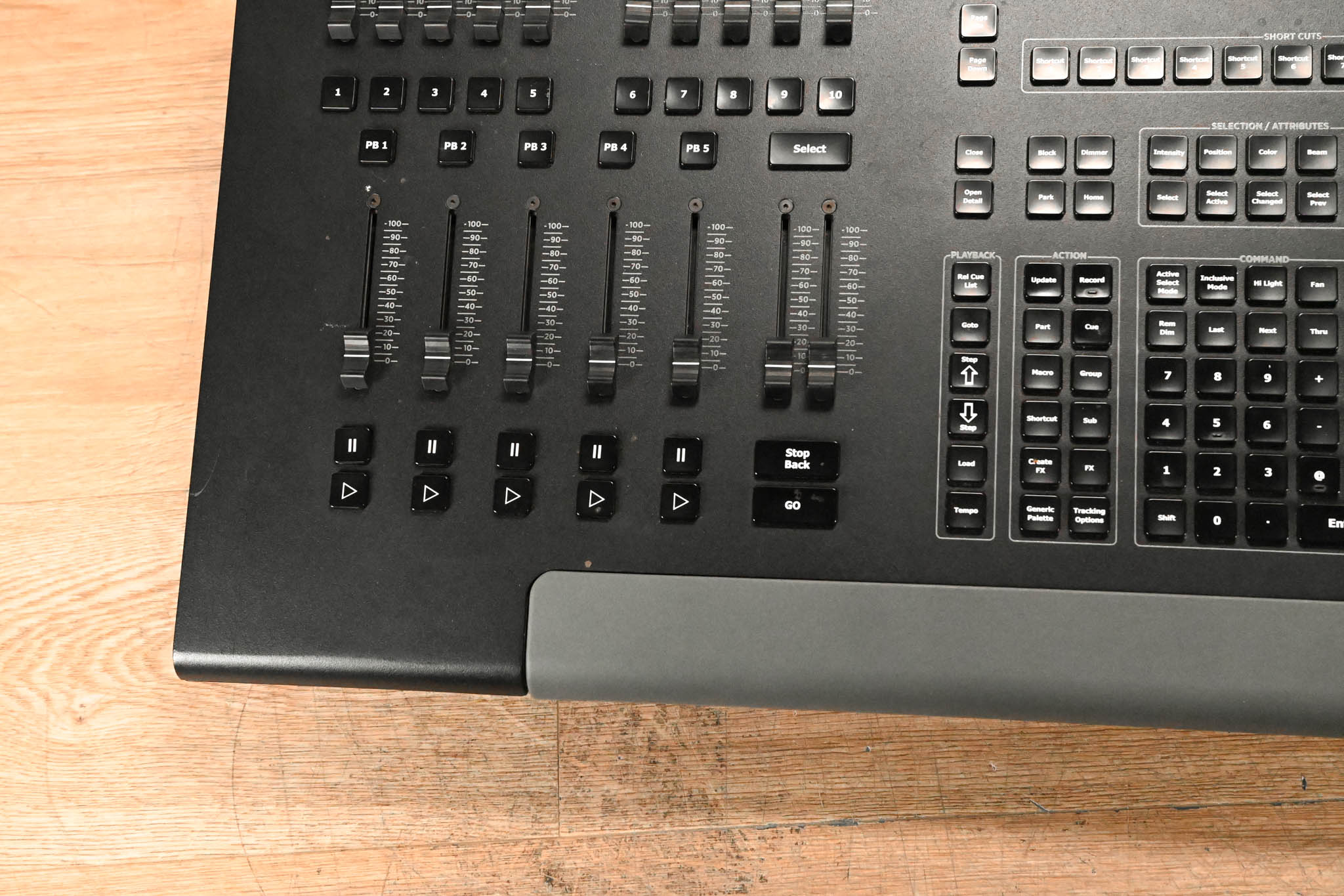Strand Lighting NEO Lighting Control Console
