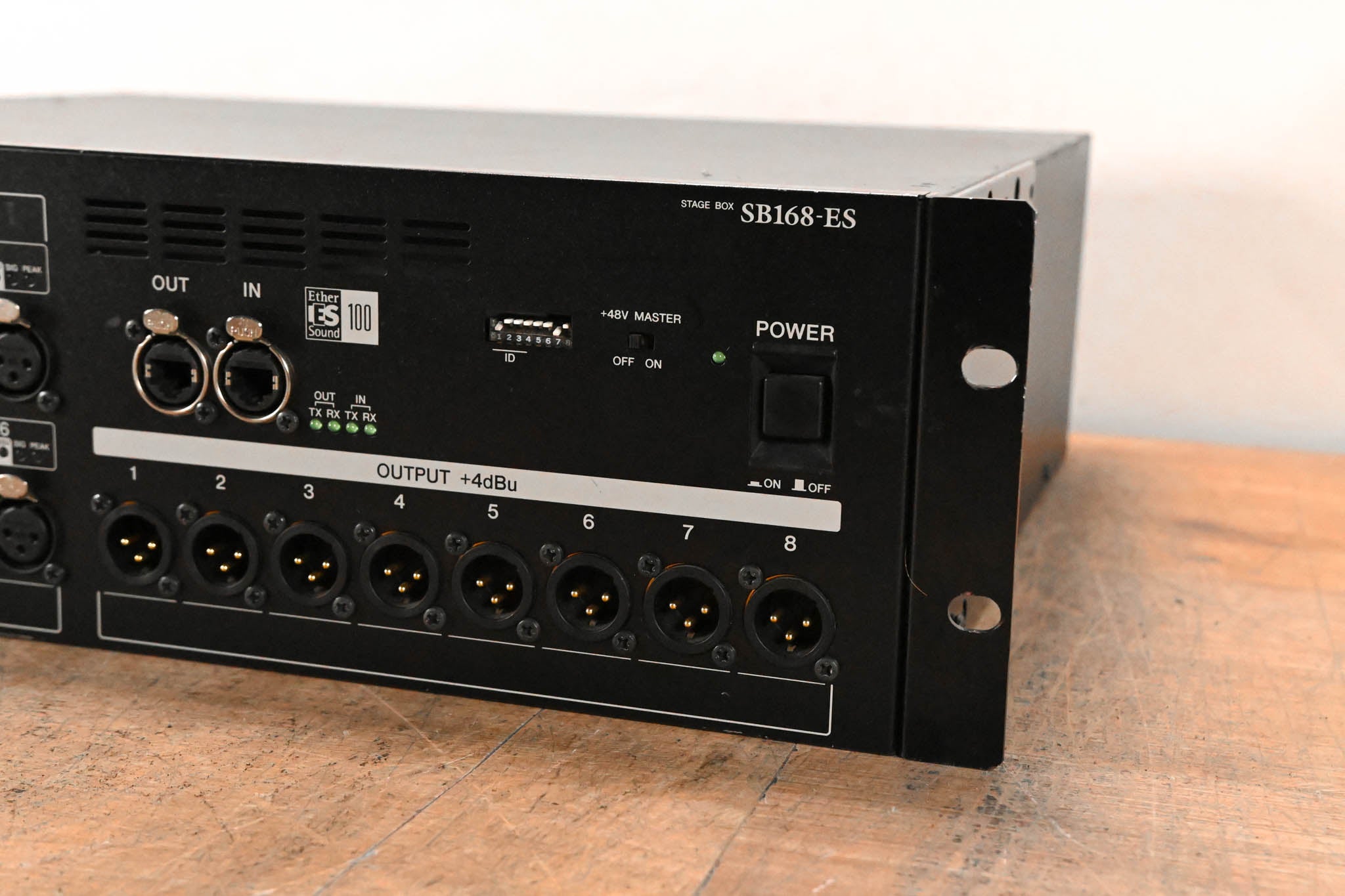 Yamaha SB168-ES 16-Channel EtherSound Stage Box