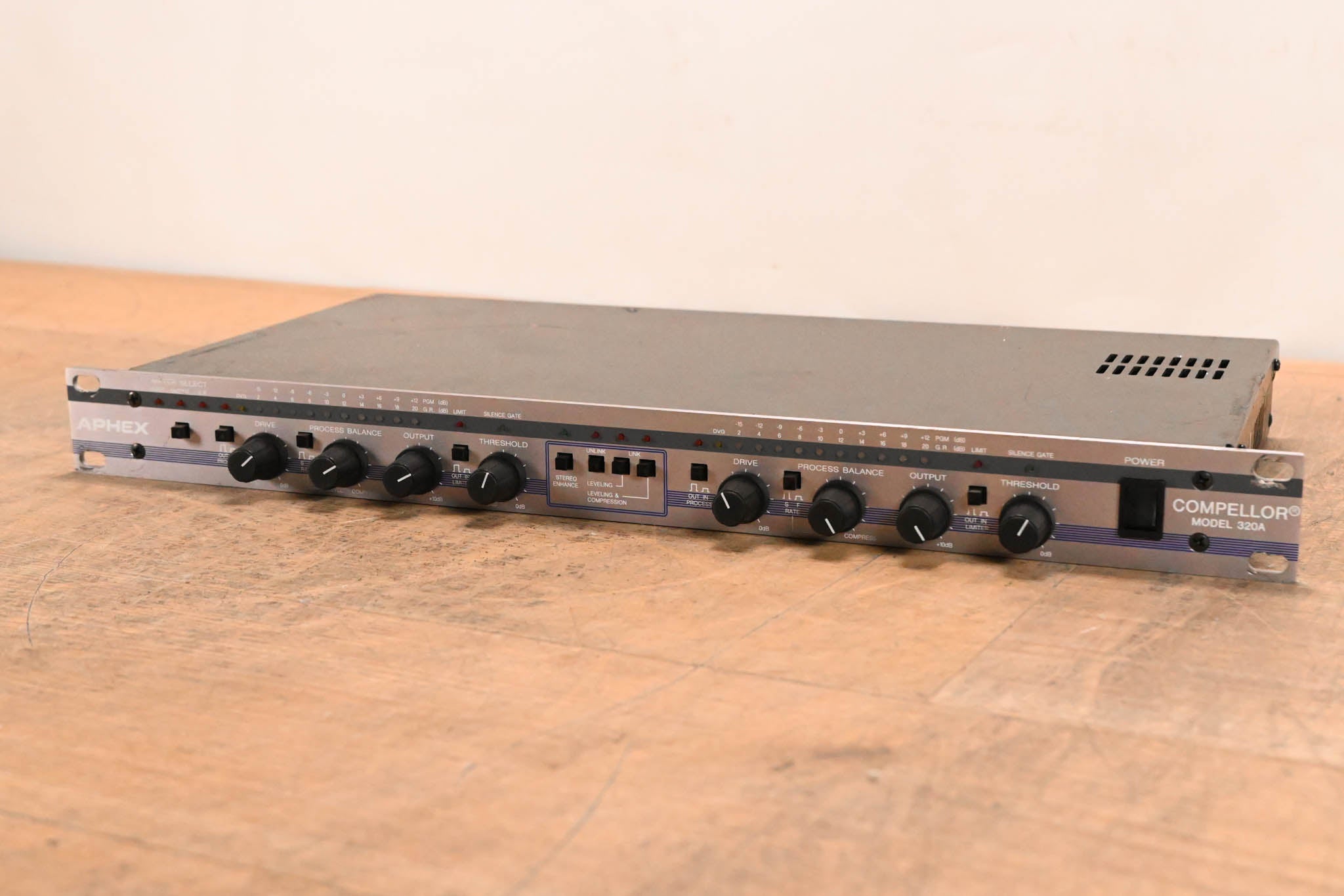 Aphex Compellor 320A Automatic Level Controller