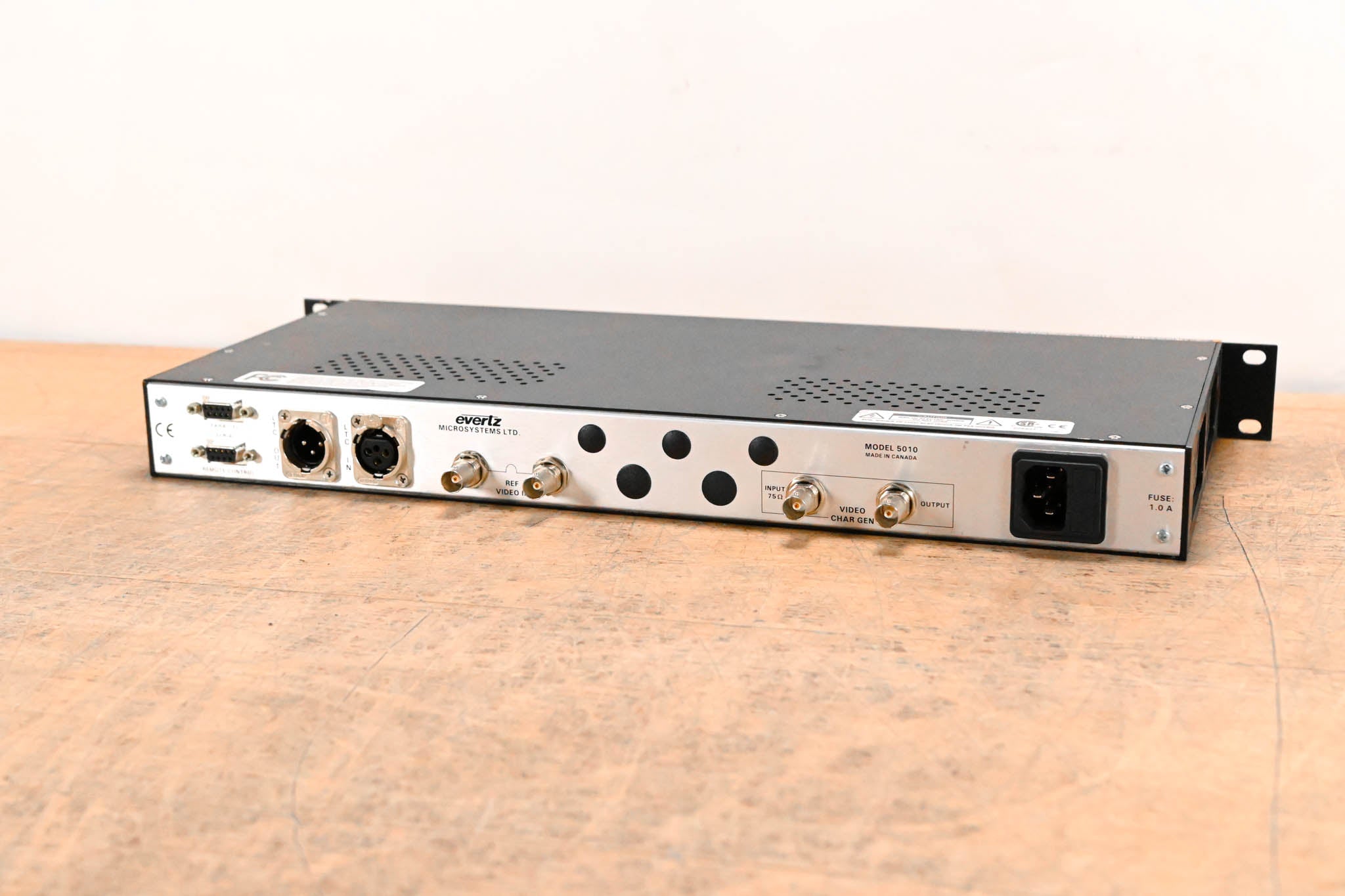 Evertz 5010 Timecode Generator