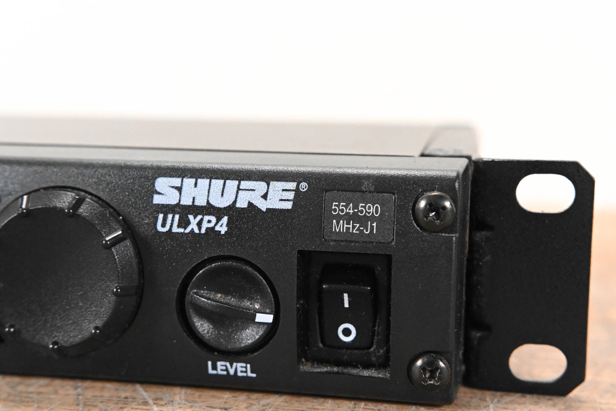 Shure ULXP4 Wireless Receiver - J1 Band: 554-590 MHz (NO POWER SUPPLY)