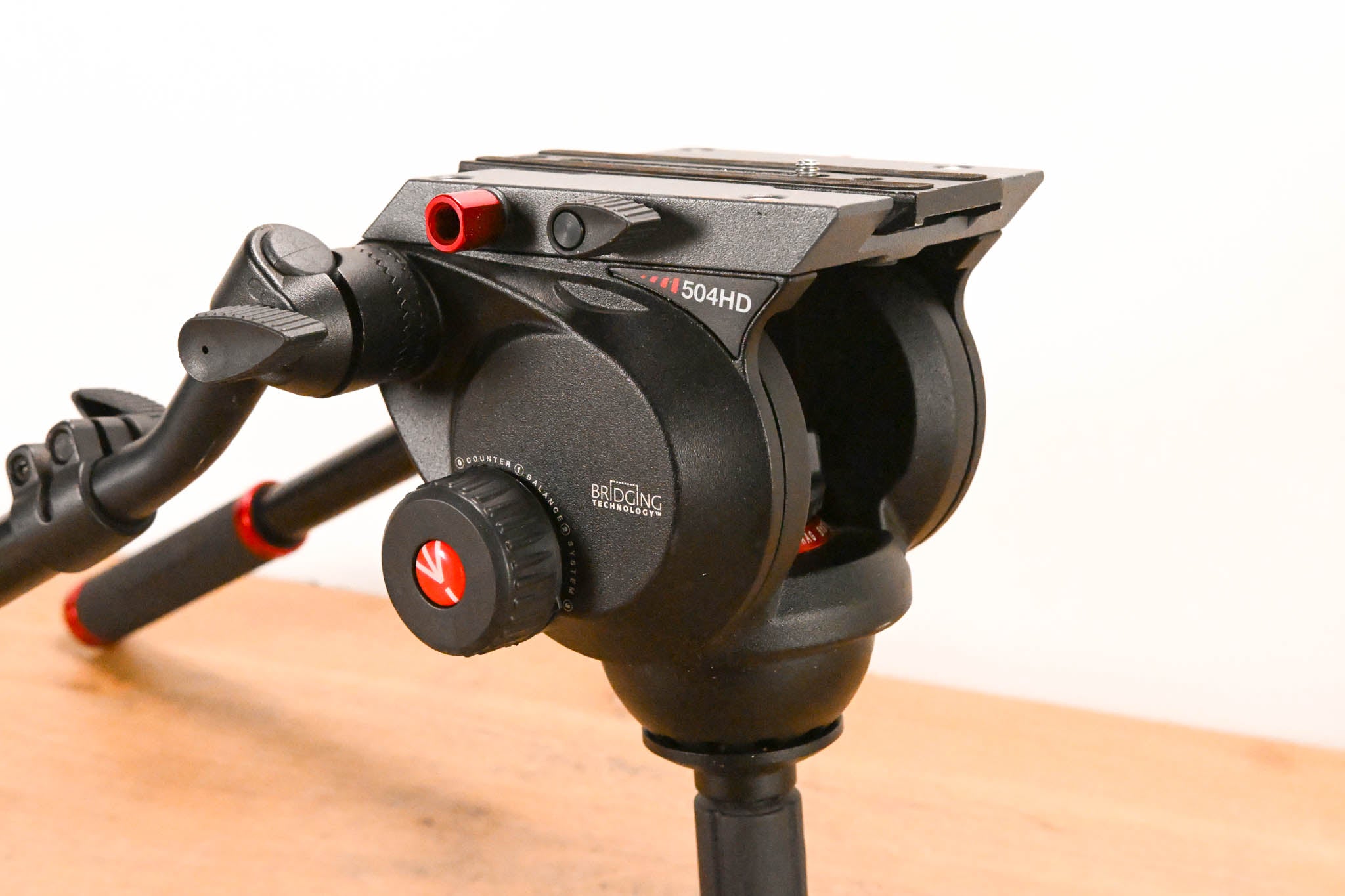 Manfrotto 504HD Fluid Video Head with 75 mm Half Ball