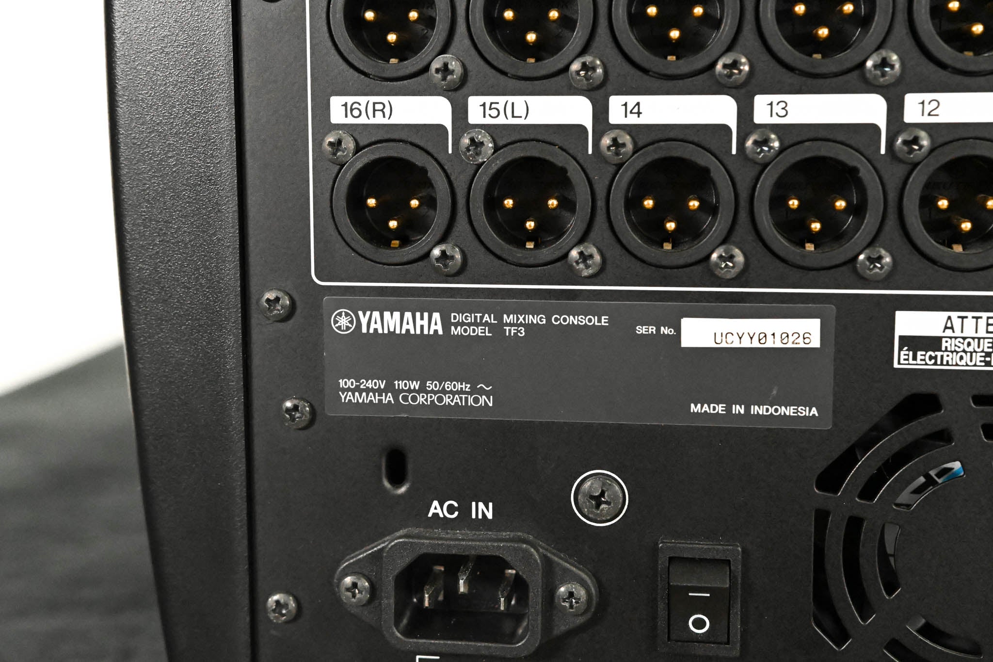 Yamaha TF3 24-Channel Digital Audio Mixer