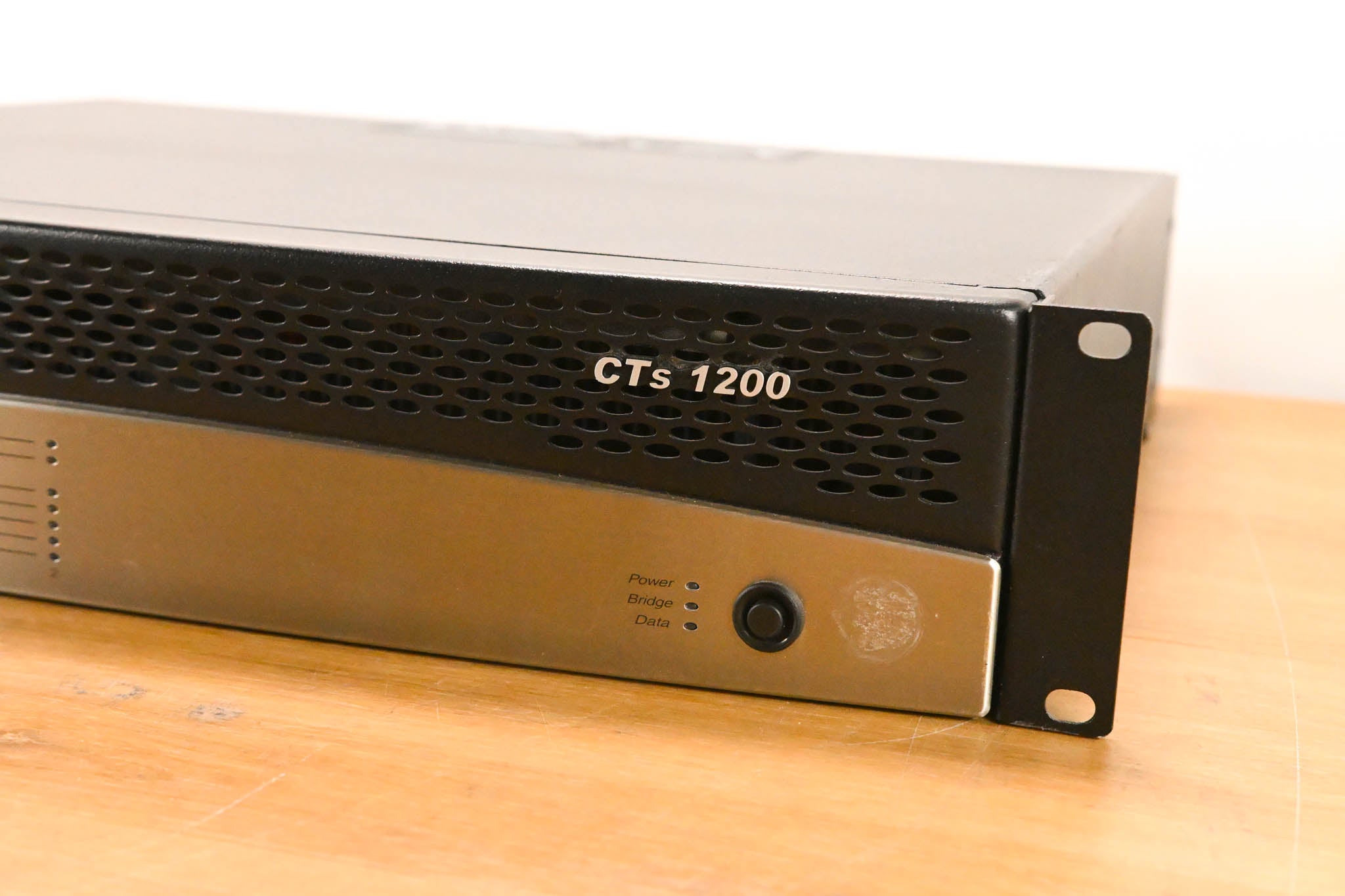 Crown CTs 1200 Two-Channel 600W Power Amplifier