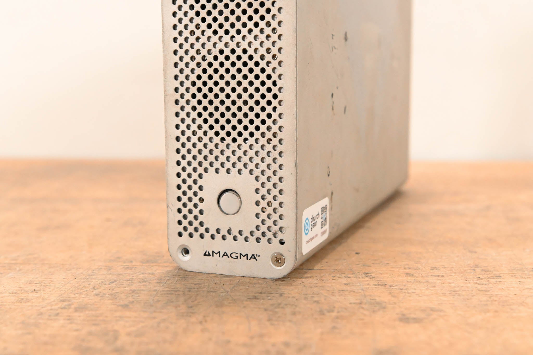 Magma EB1T ExpressBox 1T Thunderbolt 2 to PCIe Expansion Chassis NO PSU