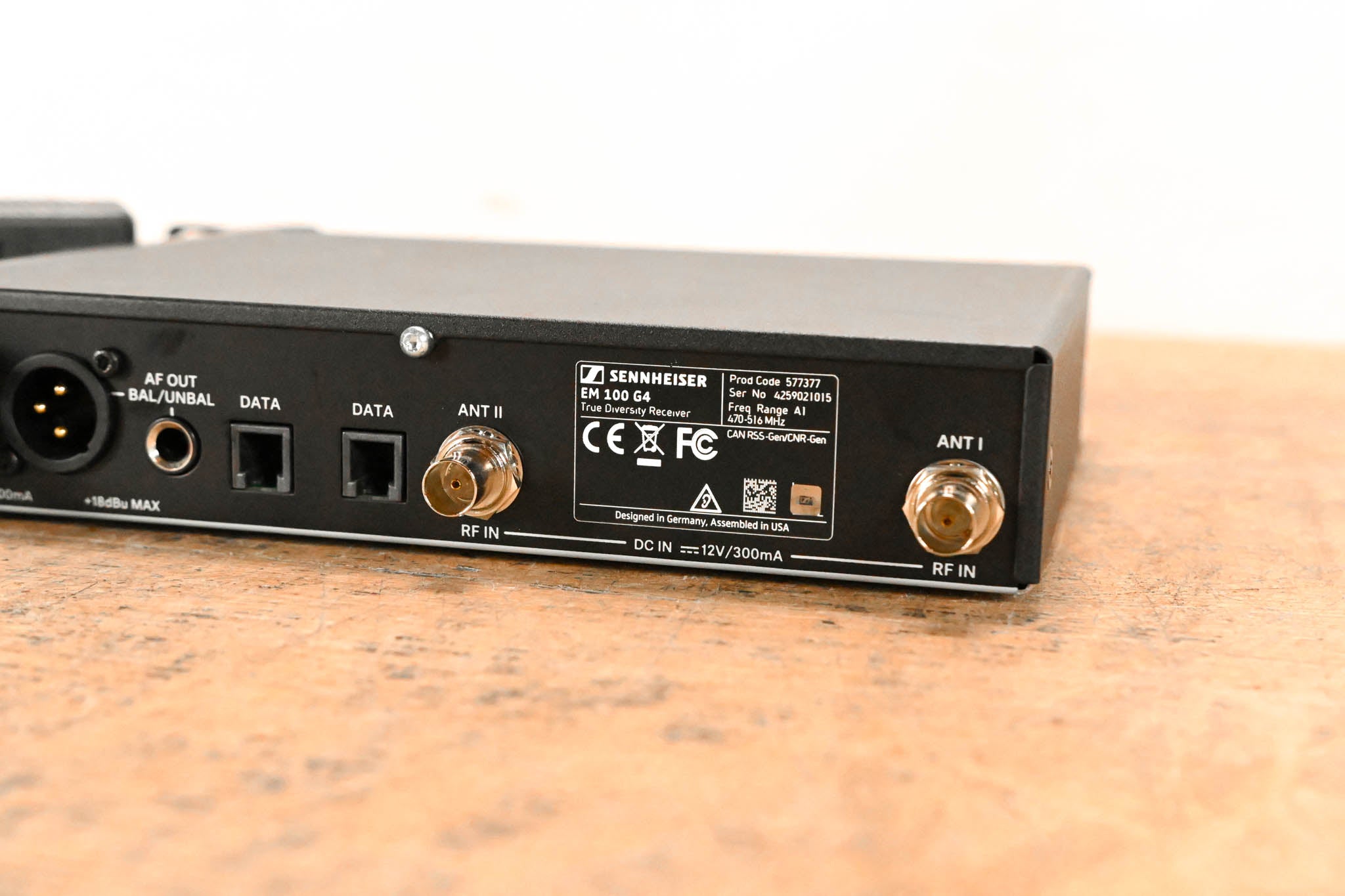 Sennheiser EM 100 G4 Wireless Receiver - A1 Range: 470-516 MHz