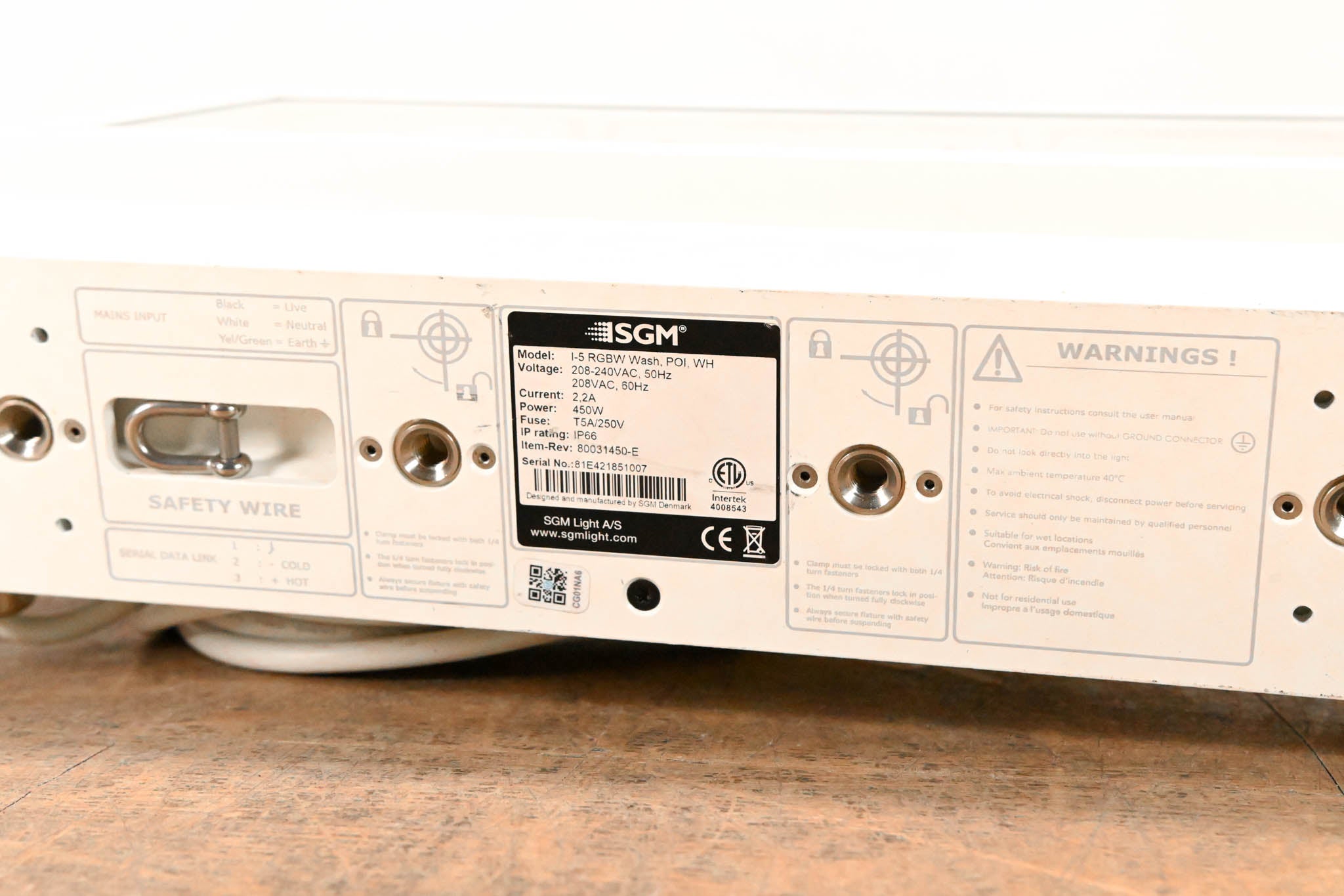 SGM i·5 RGBW POI Outdoor LED Wash Light