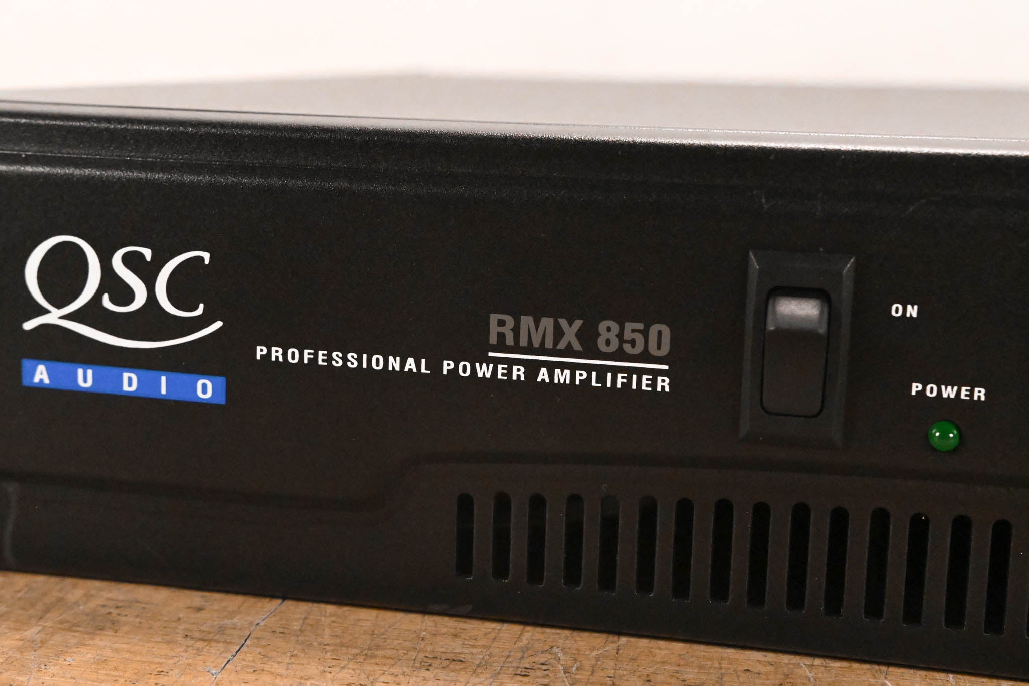 QSC RMX850 2-Channel Power Amplifier