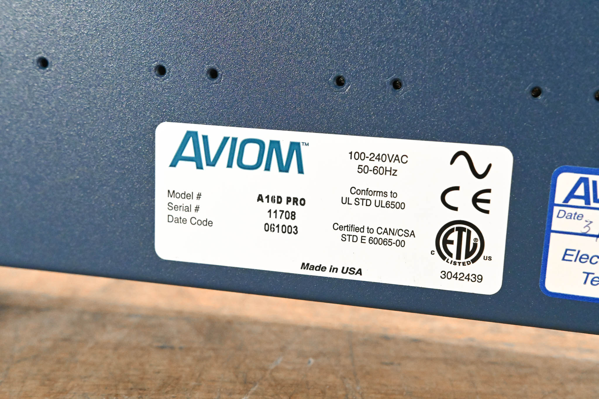 Aviom A-16D Pro A-Net Distributor