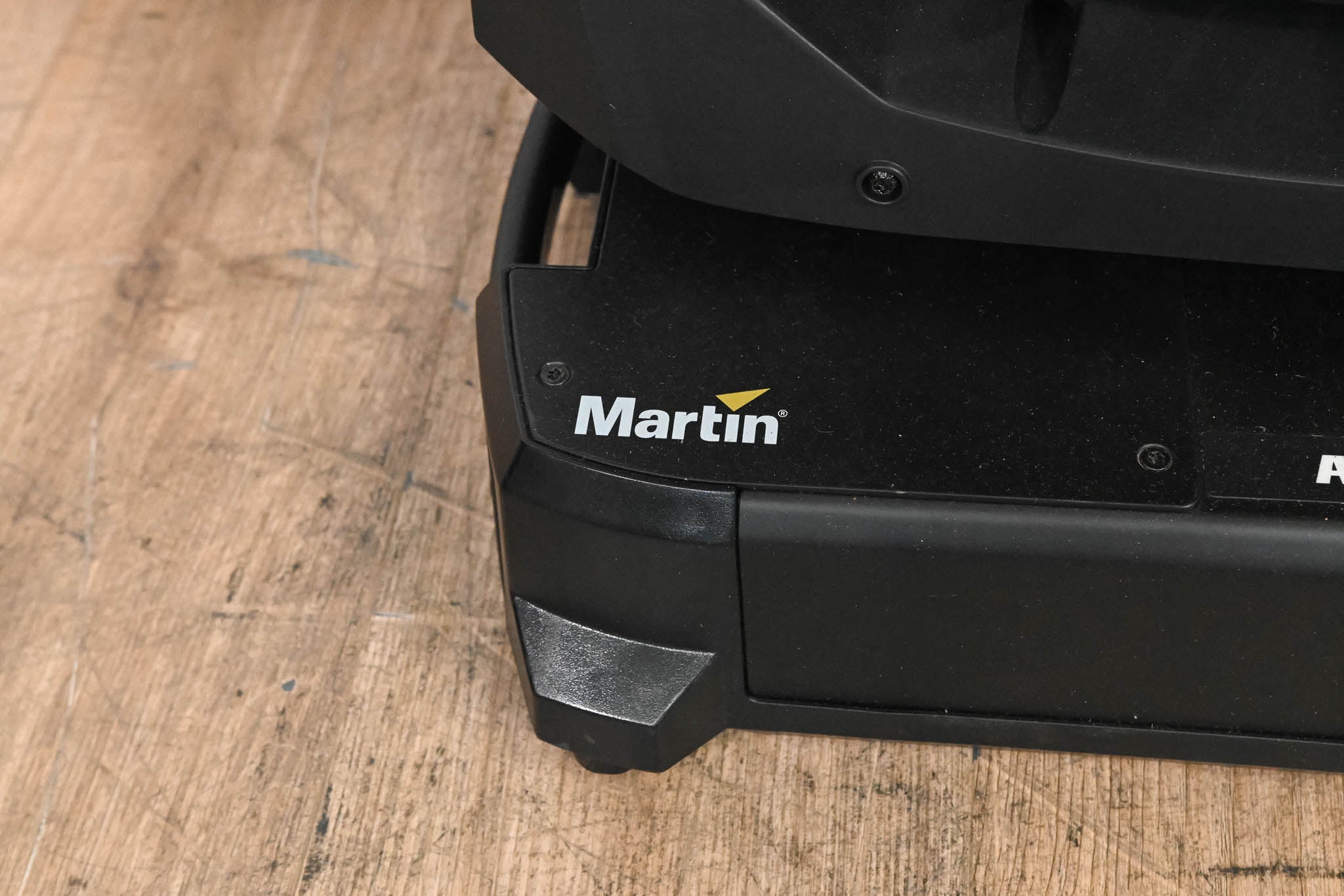 Martin MAC Viper AirFX Super-High Output Aerial Effects Fixture