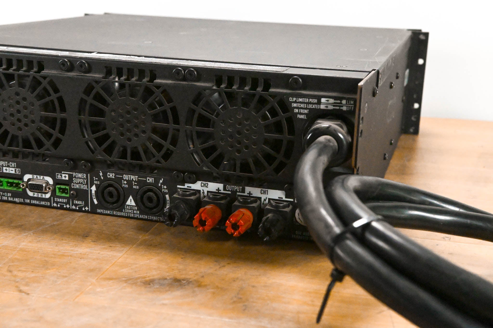QSC PowerLight 6.0 PFC Power Factor Corrected 2-Channel Power Amplifier