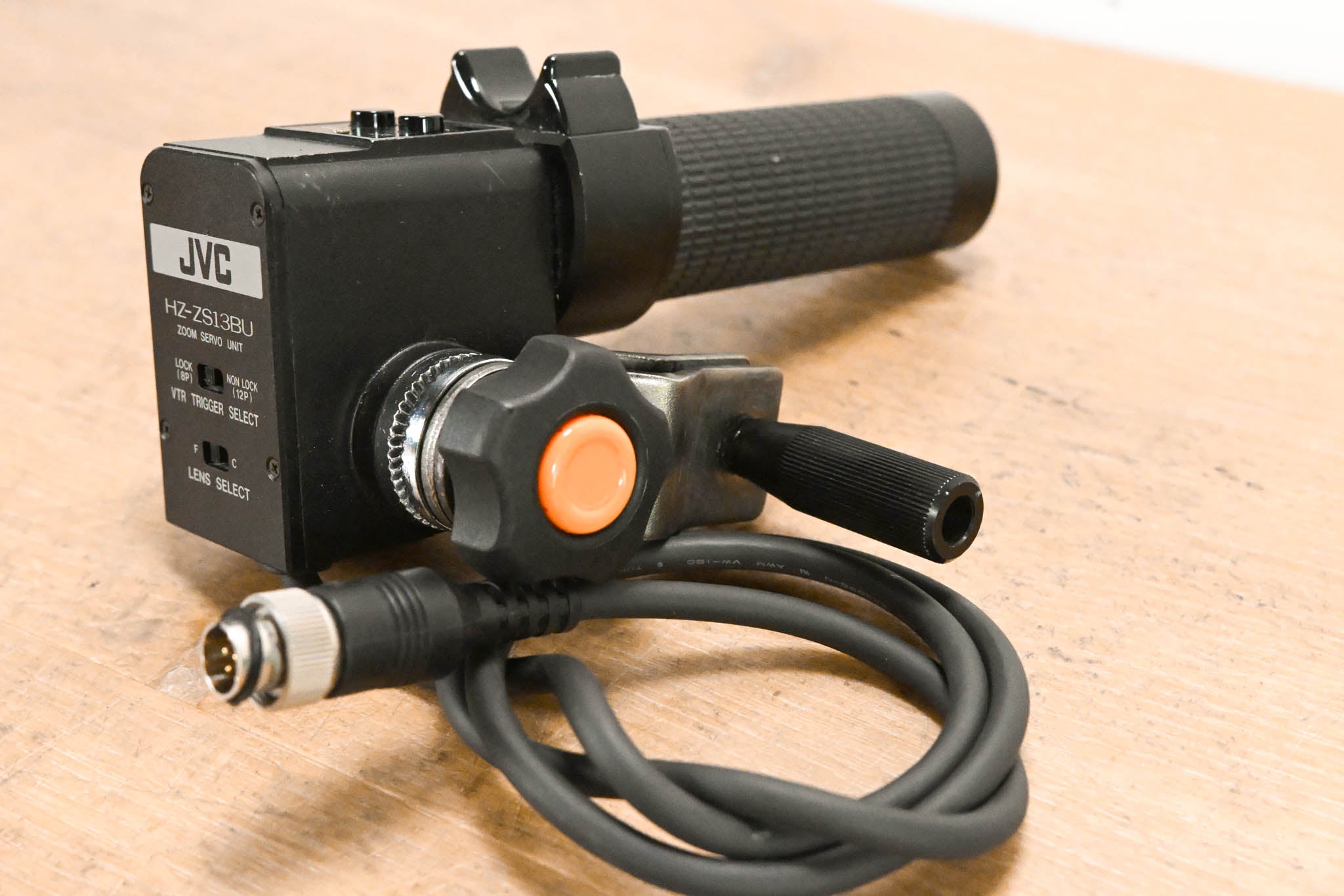 JVC HZ-ZS13BU Zoom Servo Lens Control