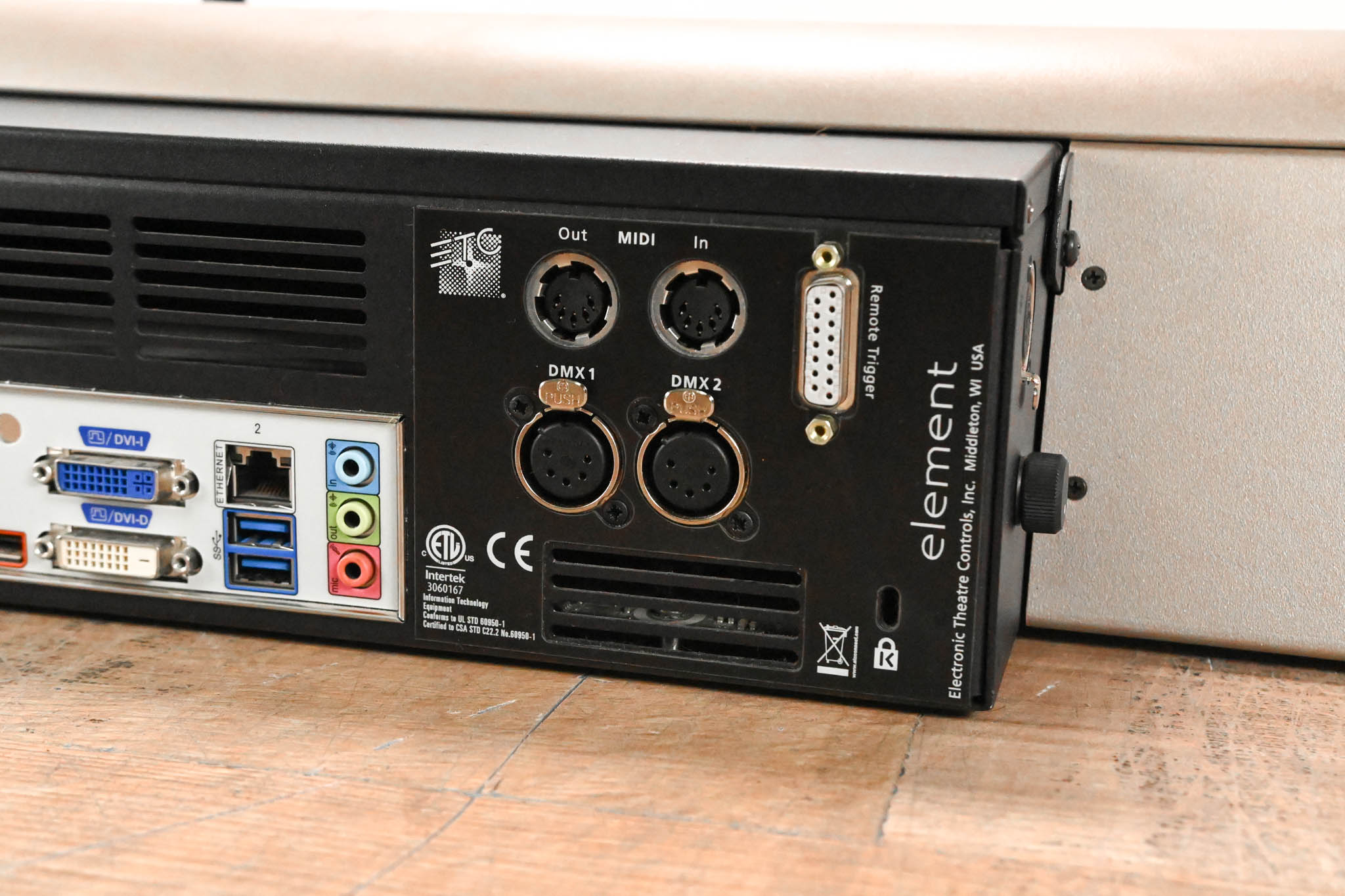 ETC Element 40-Fader 250-Channel Lighting Control Console