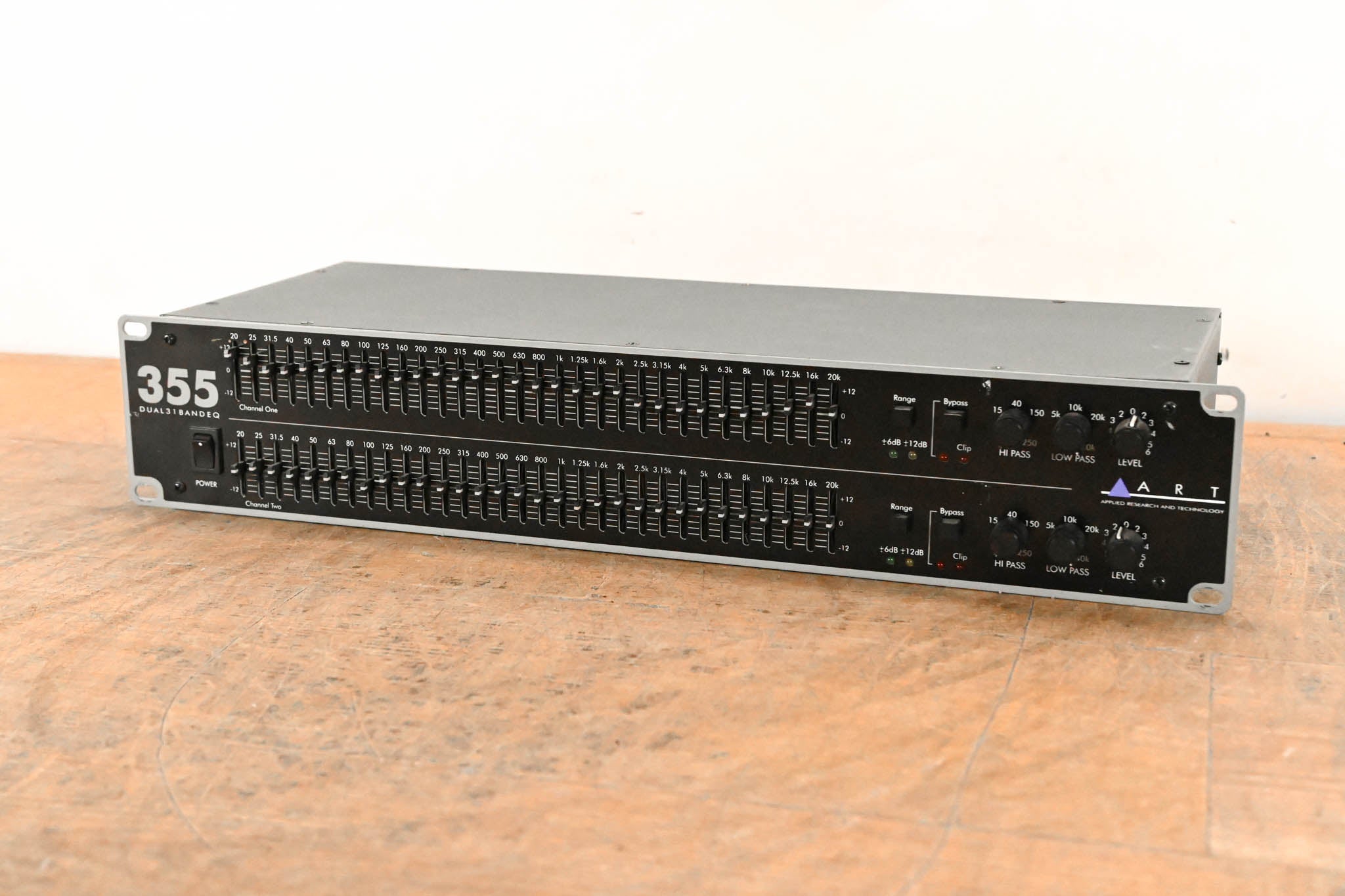 ART EQ-355 Dual-Channel 31-Band Graphic Equalizer