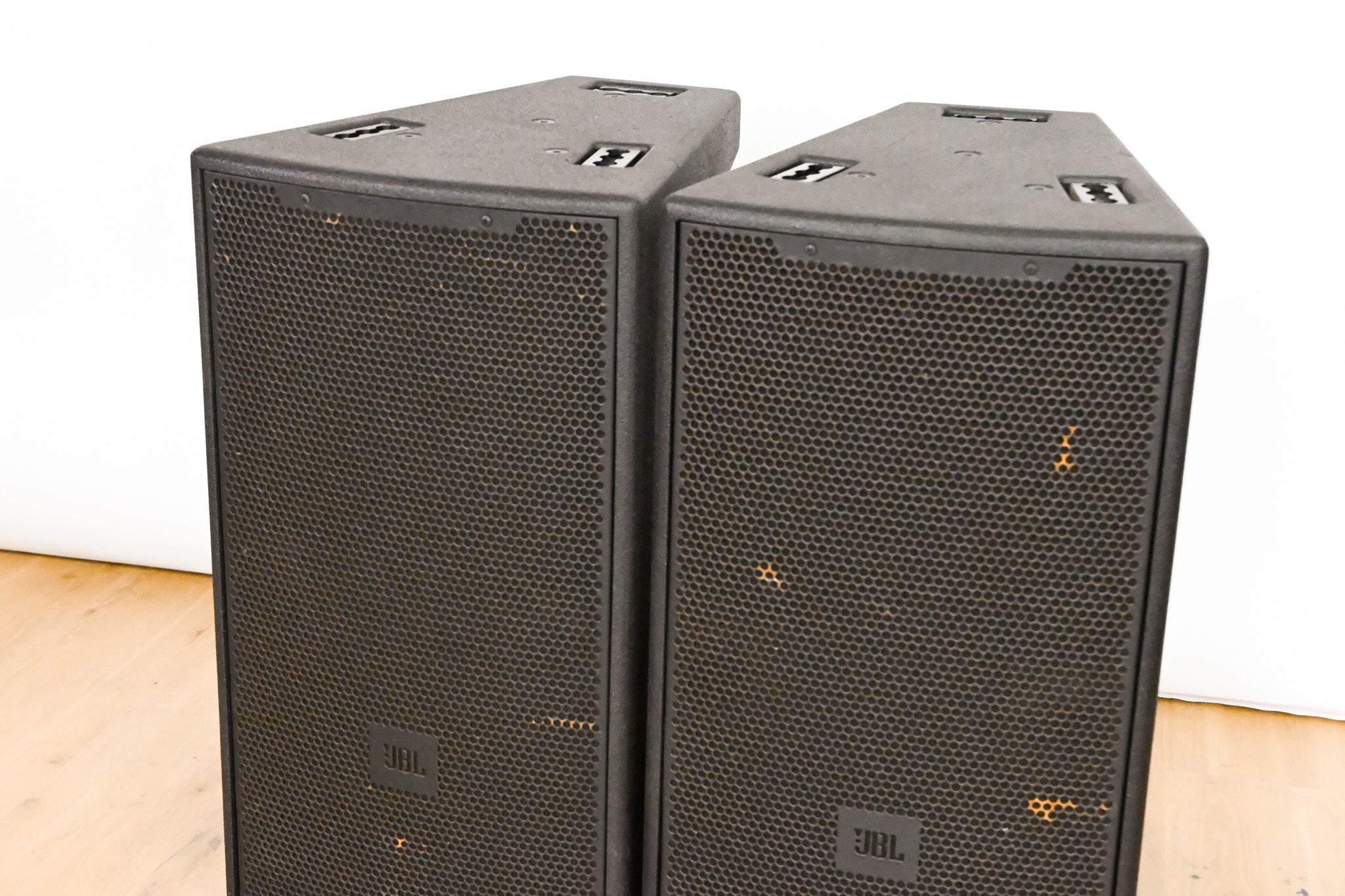 JBL VP7212/64DPAN Powered 12-inch Integrated Loudspeaker (PAIR)