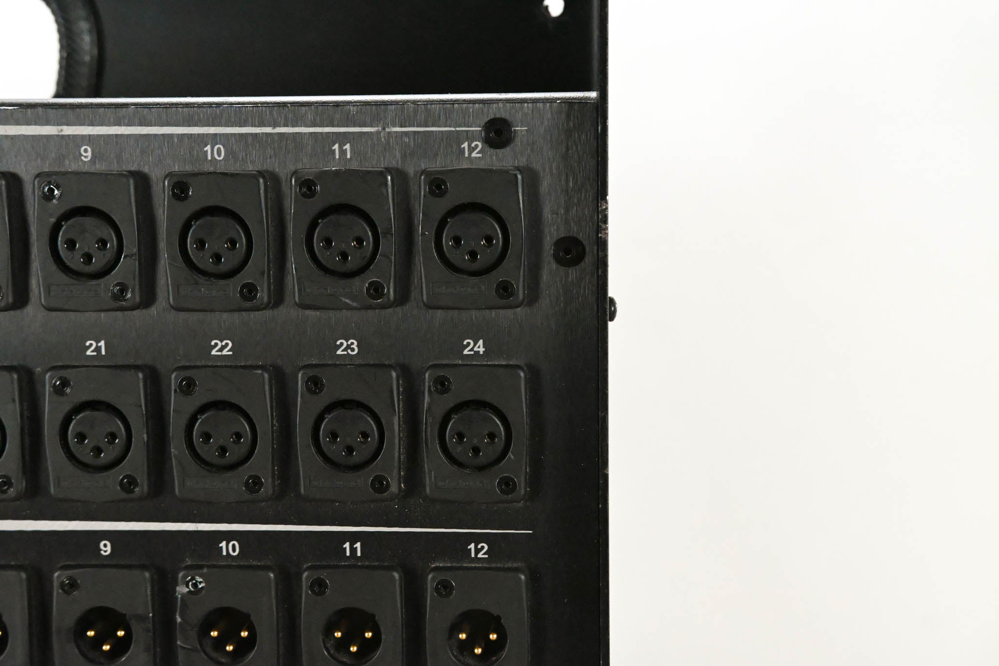 Whirlwind SB Series SB24T11G 24-Channel Passive Mic Splitter
