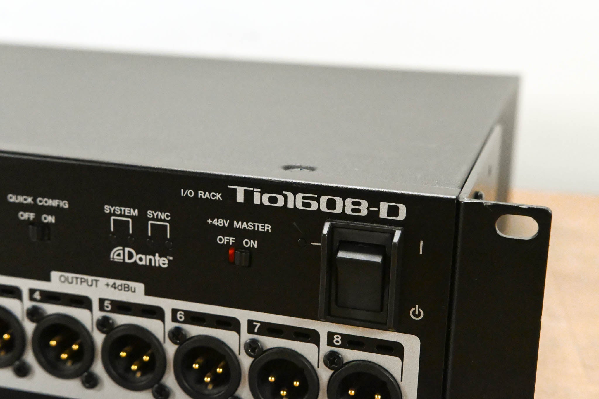 Yamaha Tio1608-D 16-Input/8-Output Dante Stagebox for TF Series Mixers