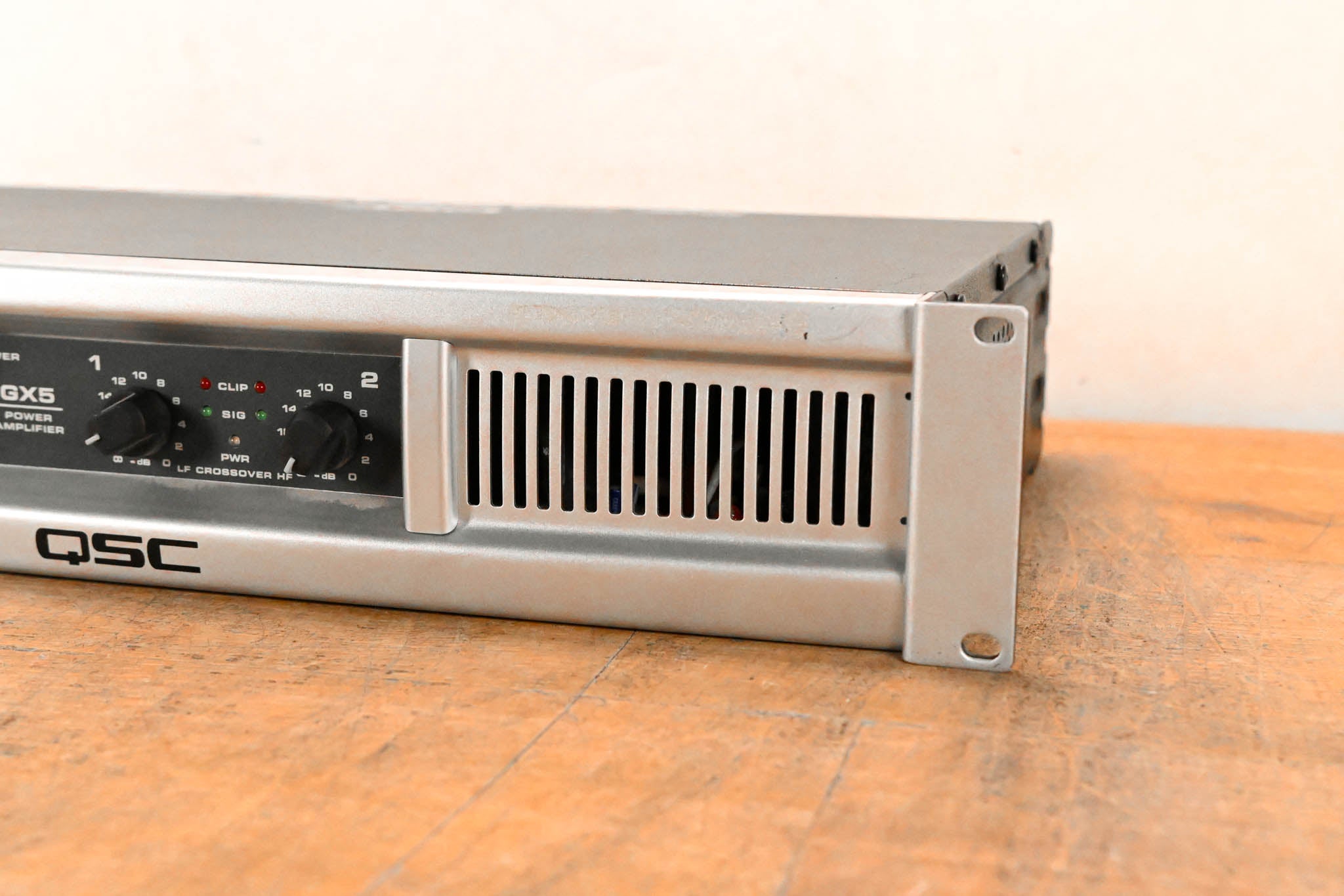 QSC GX5 2-Channel Power Amplifier