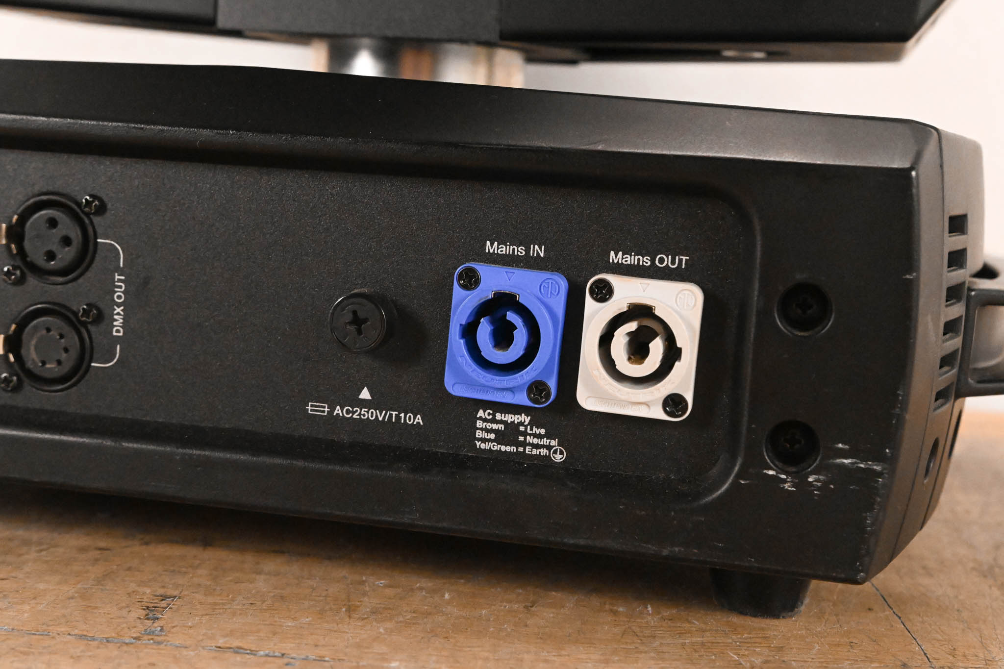 Martin Lighting RUSH MH 1 Profile Professional LED Moving Light