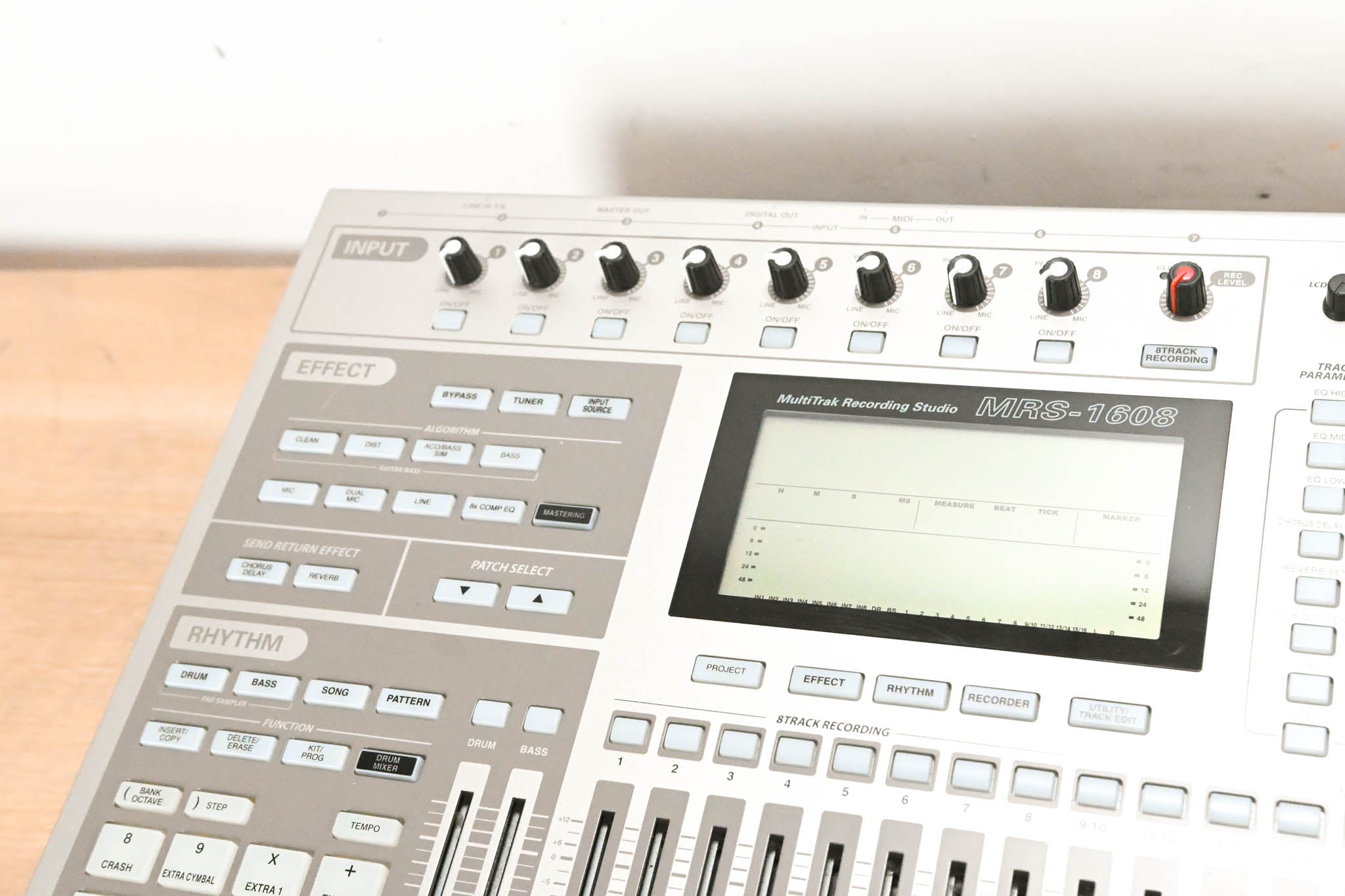 Zoom MRS-1608 16-Track Digital Multitracker (NO POWER SUPPLY)