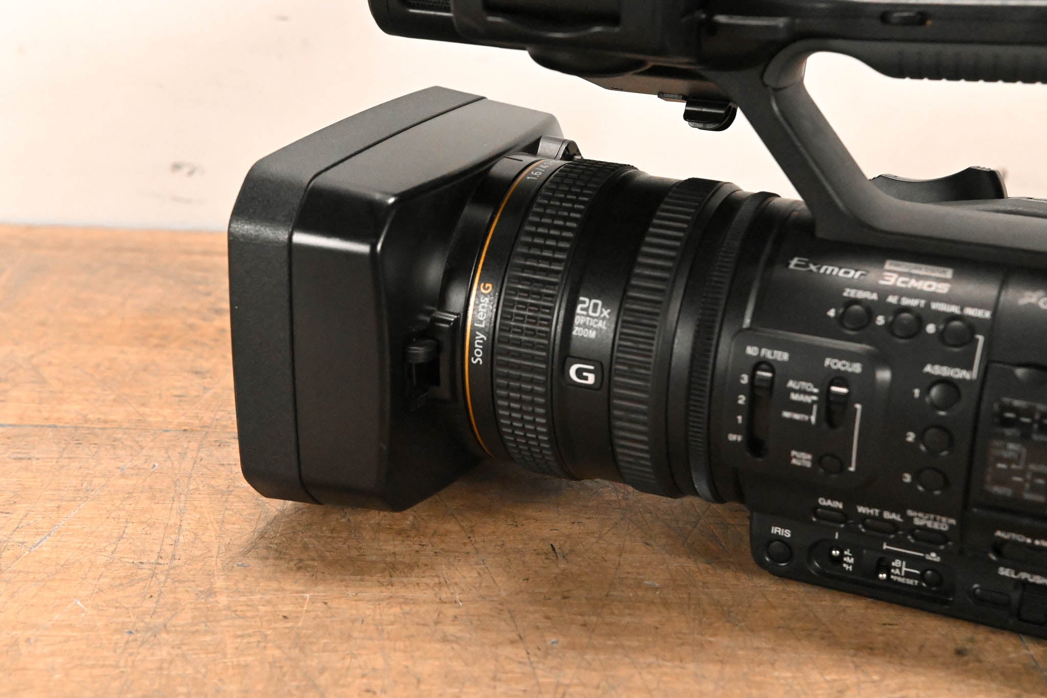 Sony HXR-NX5U NXCAM Professional Camcorder