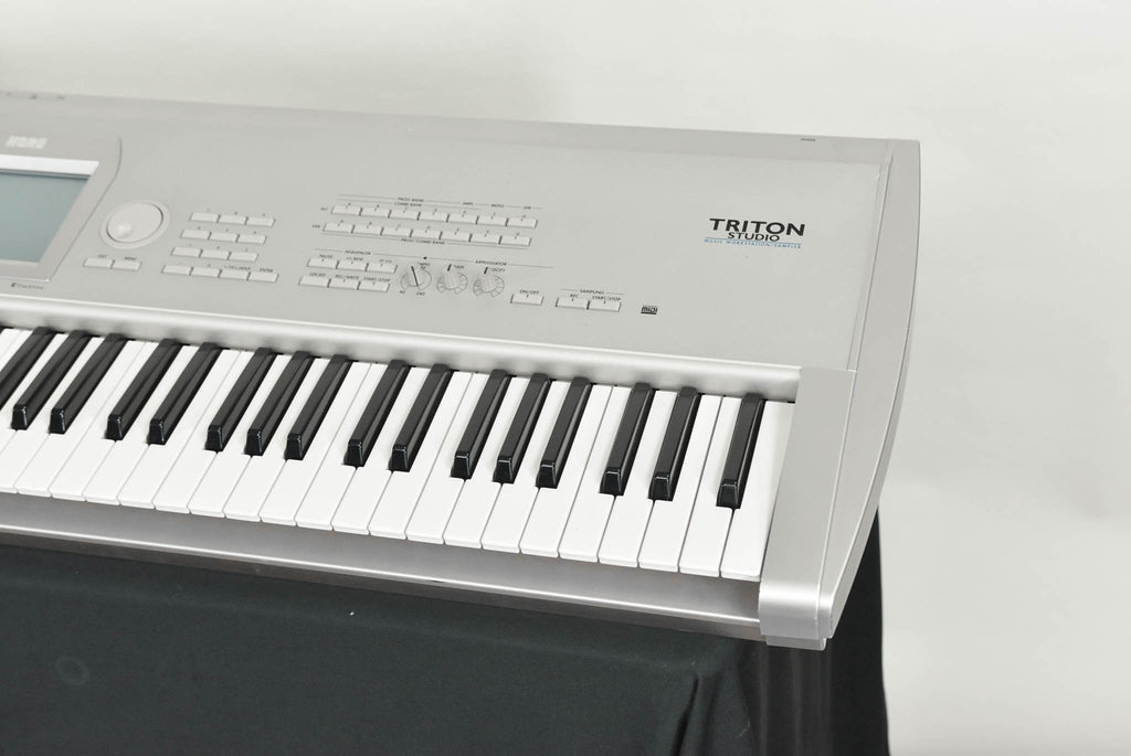 Korg triton deals 76 key