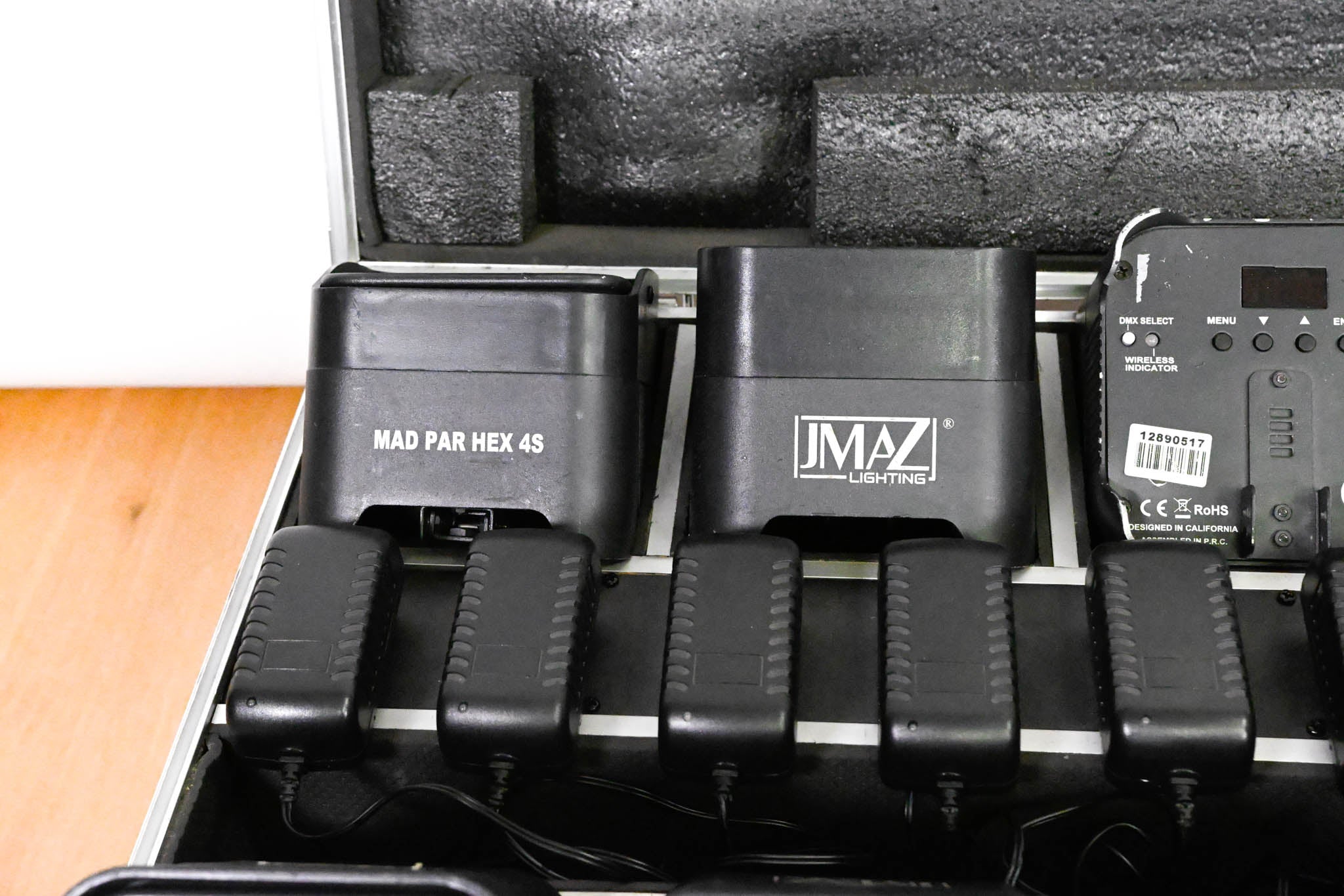 JMAZ Lighting MAD PAR HEX 4S Battery LED Uplight Kit w/ Charging Case