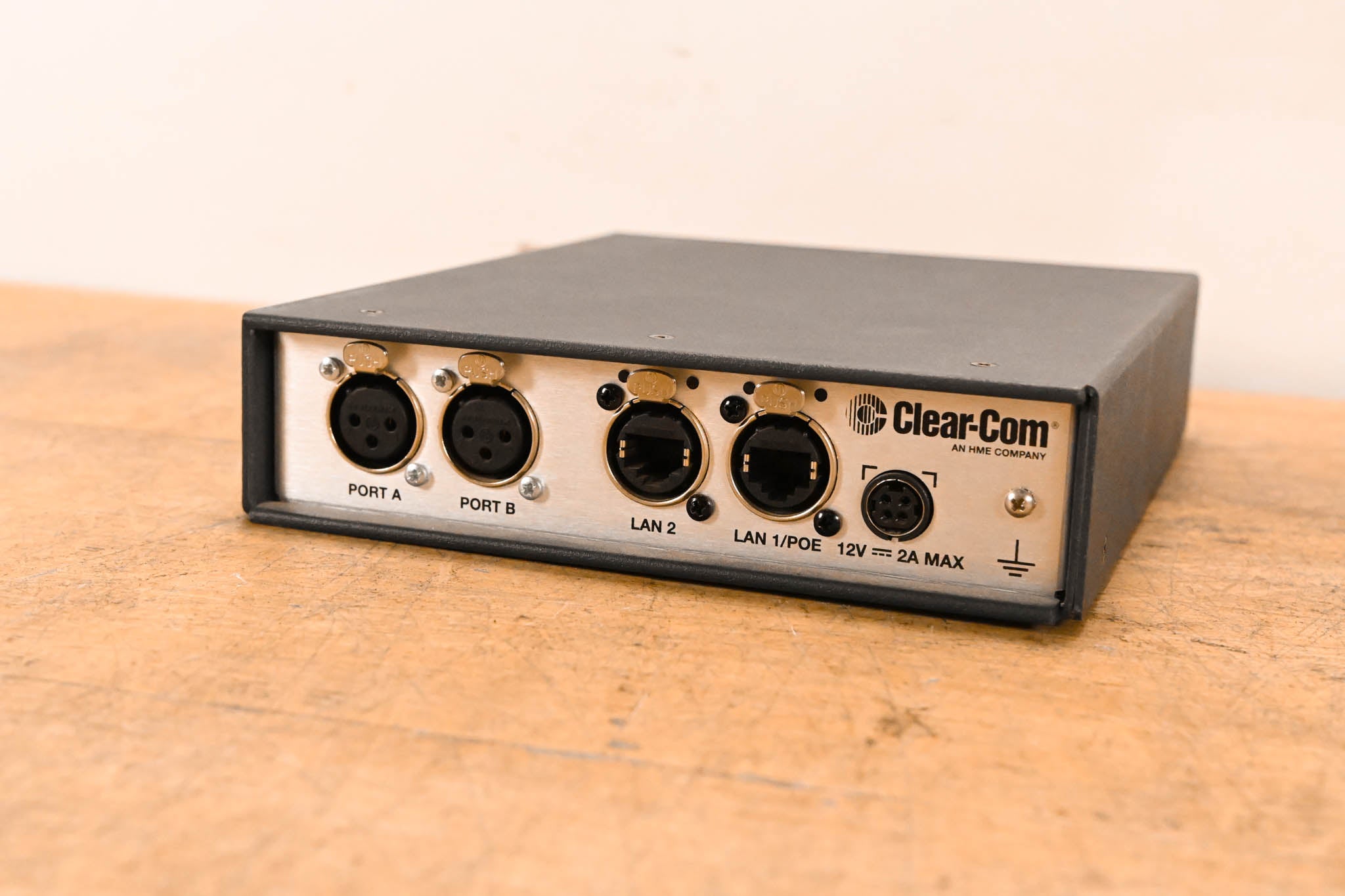 Clear-Com LQ-2W2 Compact 2-Port Partyline IP Interface (NO POWER SUPPLY)