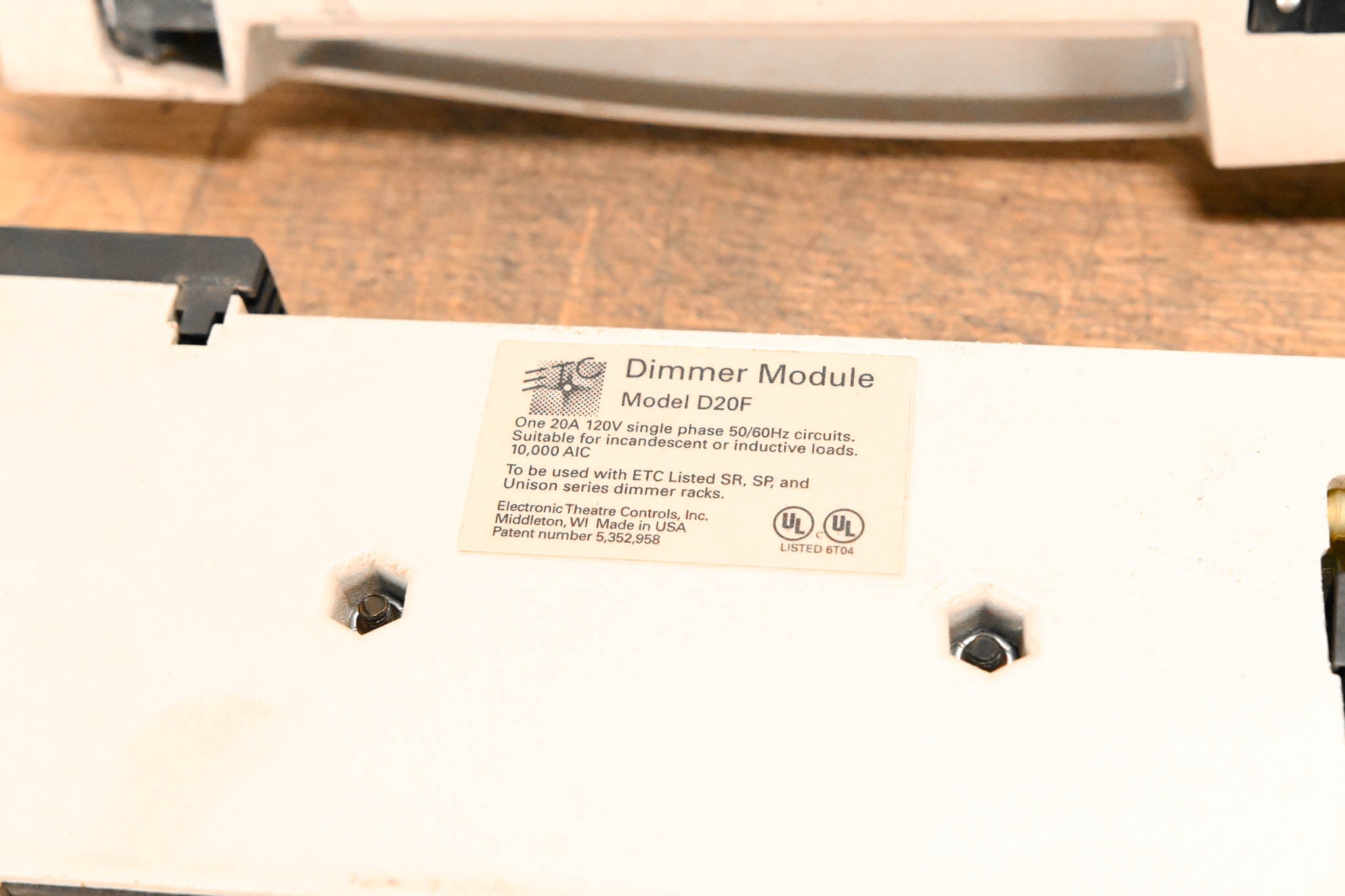 ETC D20F Single 20A Fluorescent Dimmer Module (Pack of 4)
