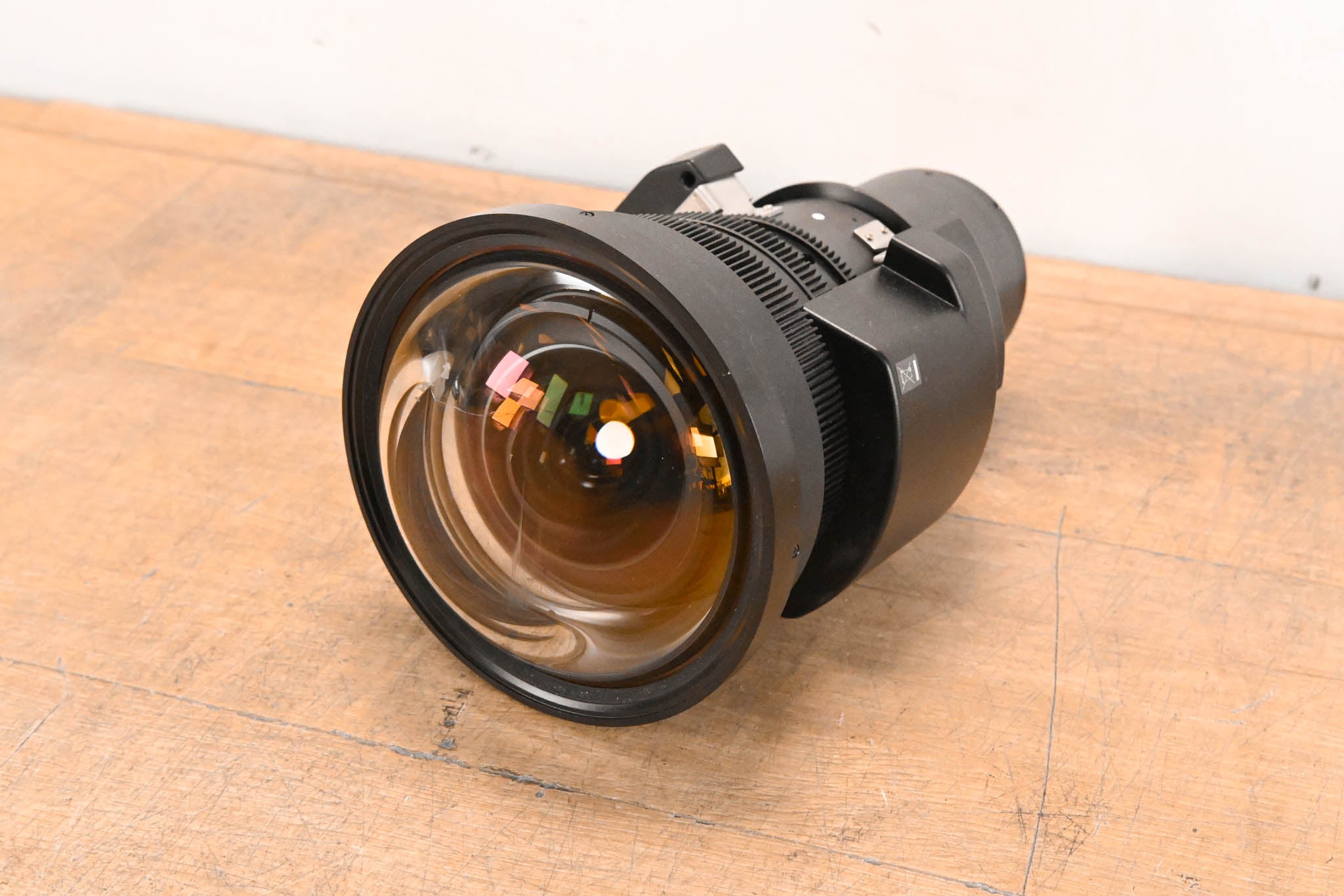 Epson ELPLU04 Short-Throw Zoom Lens #2