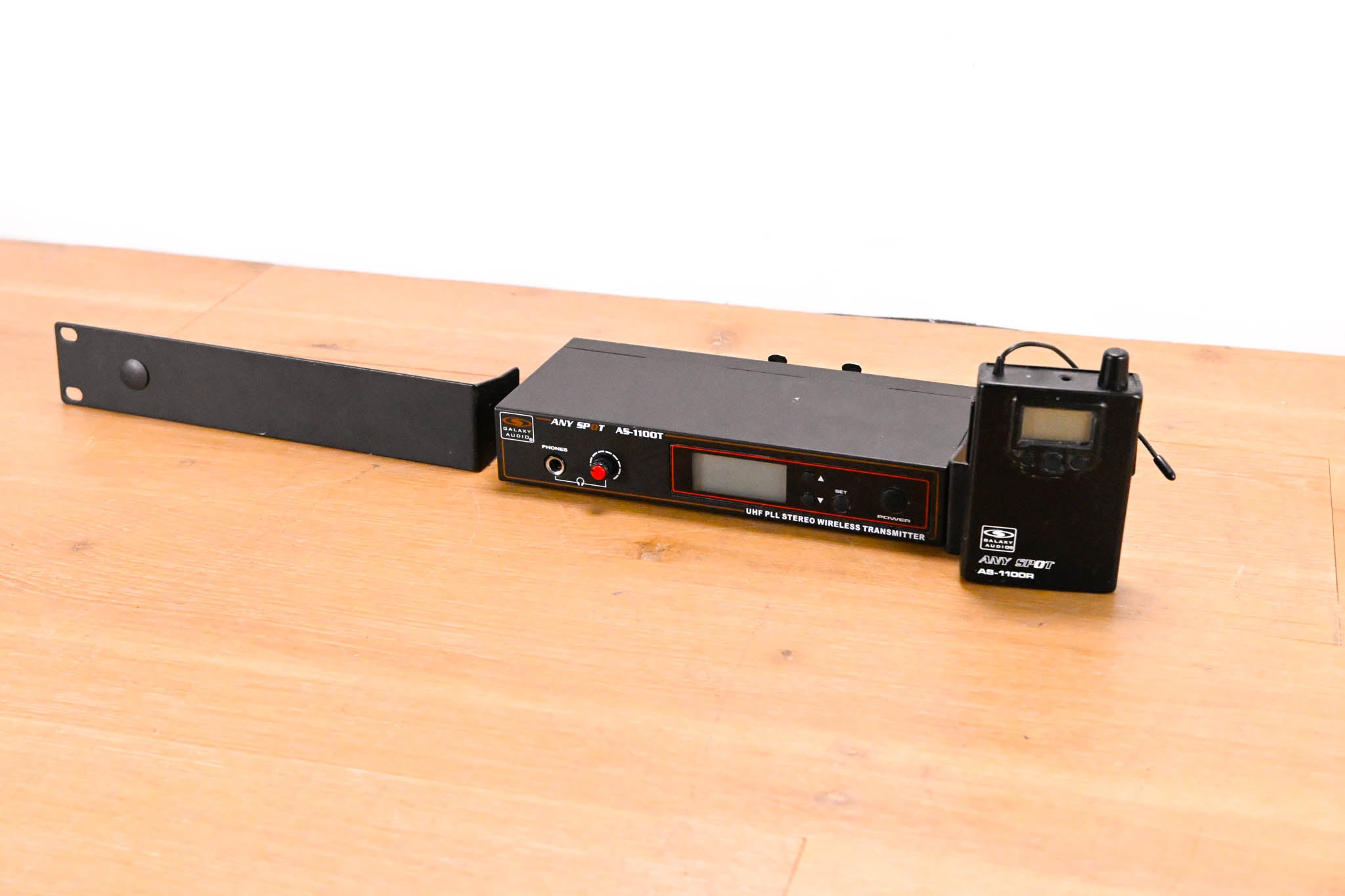 Galaxy Audio AS-1100 Wireless IEM System - 584-608 MHz (NO POWER SUPPLY)