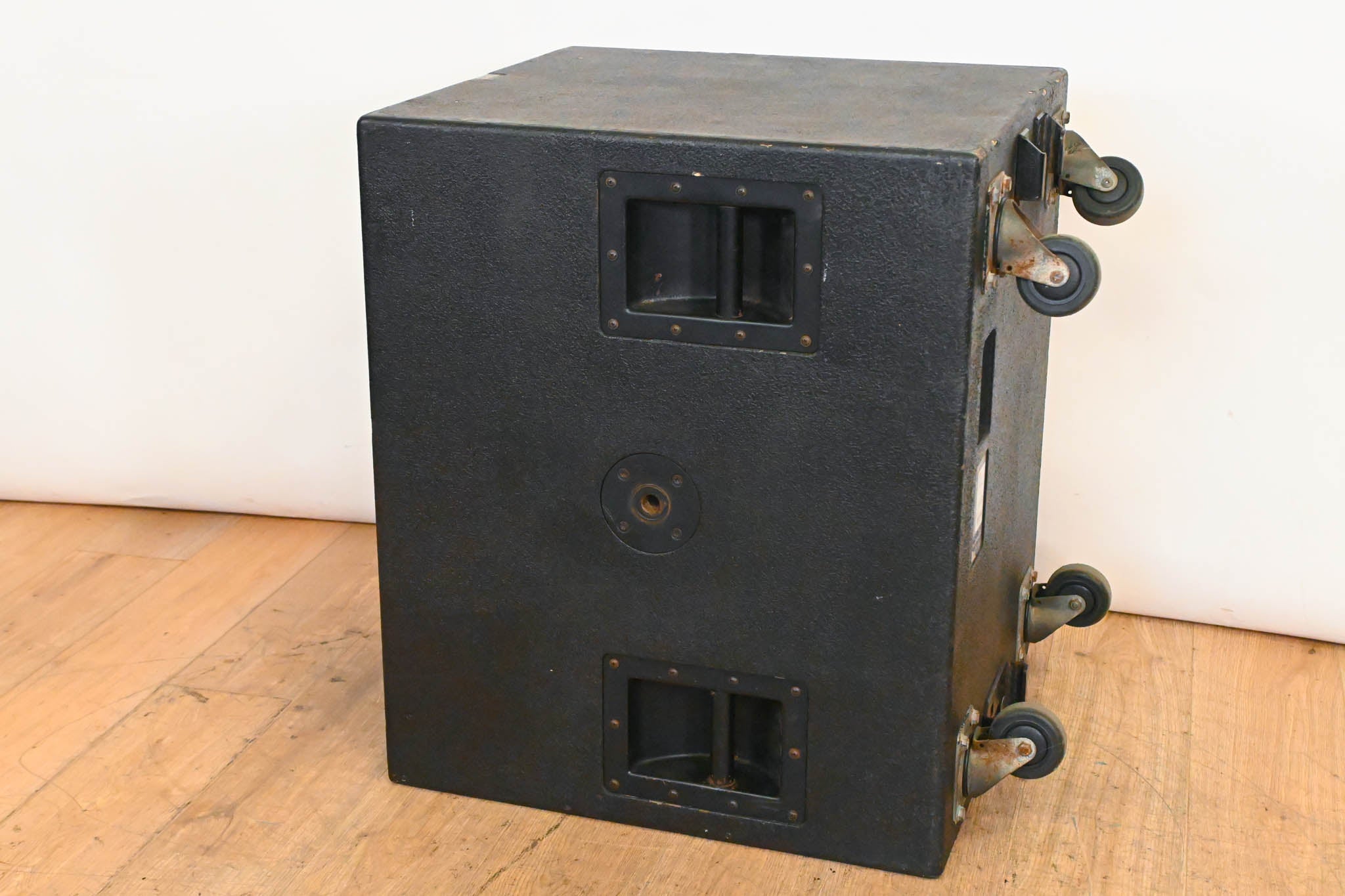 d&b audiotechnik C7-SUB Passive Subwoofer