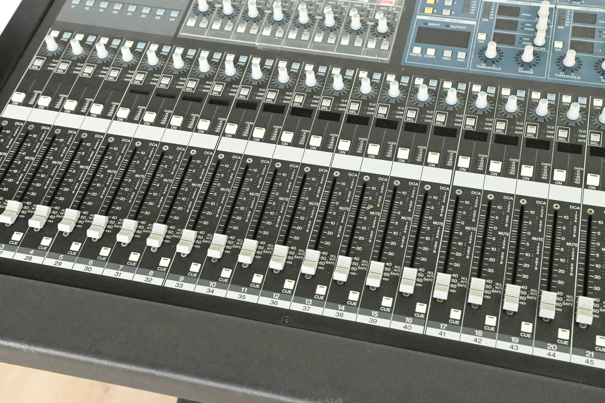Yamaha PM5D 48-Channel Digital Audio Mixing Console