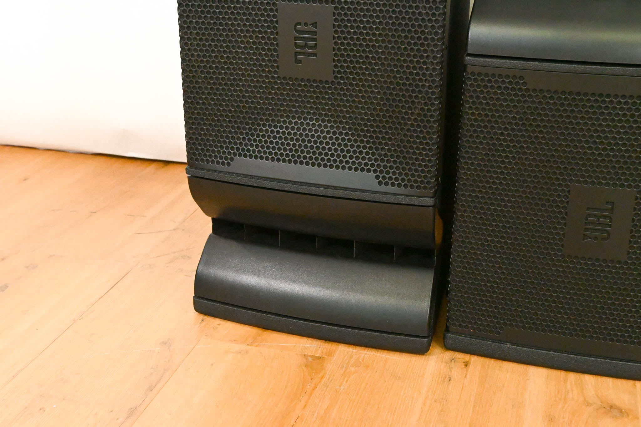 JBL VRX932LA-1 12" Two-Way Line Array Loudspeaker System (PAIR)