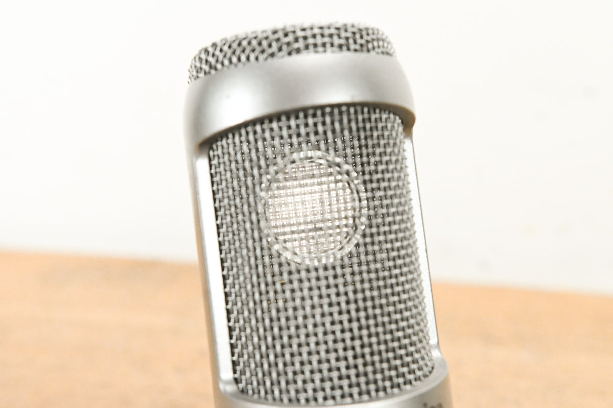 Audio-Technica AT3035 Cardioid Condenser Microphone