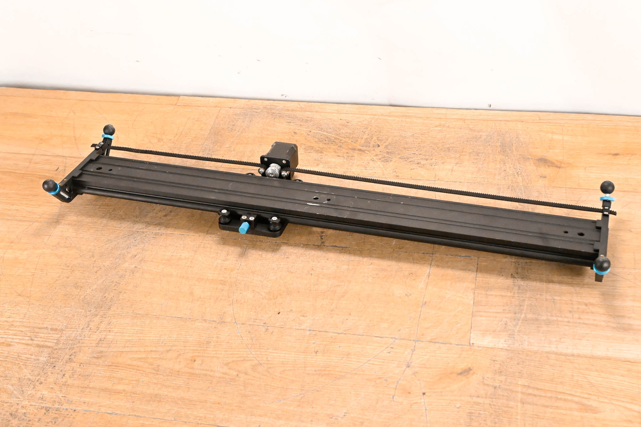 Great Video Maker Professional Video Motorized Camera Slider - 32"