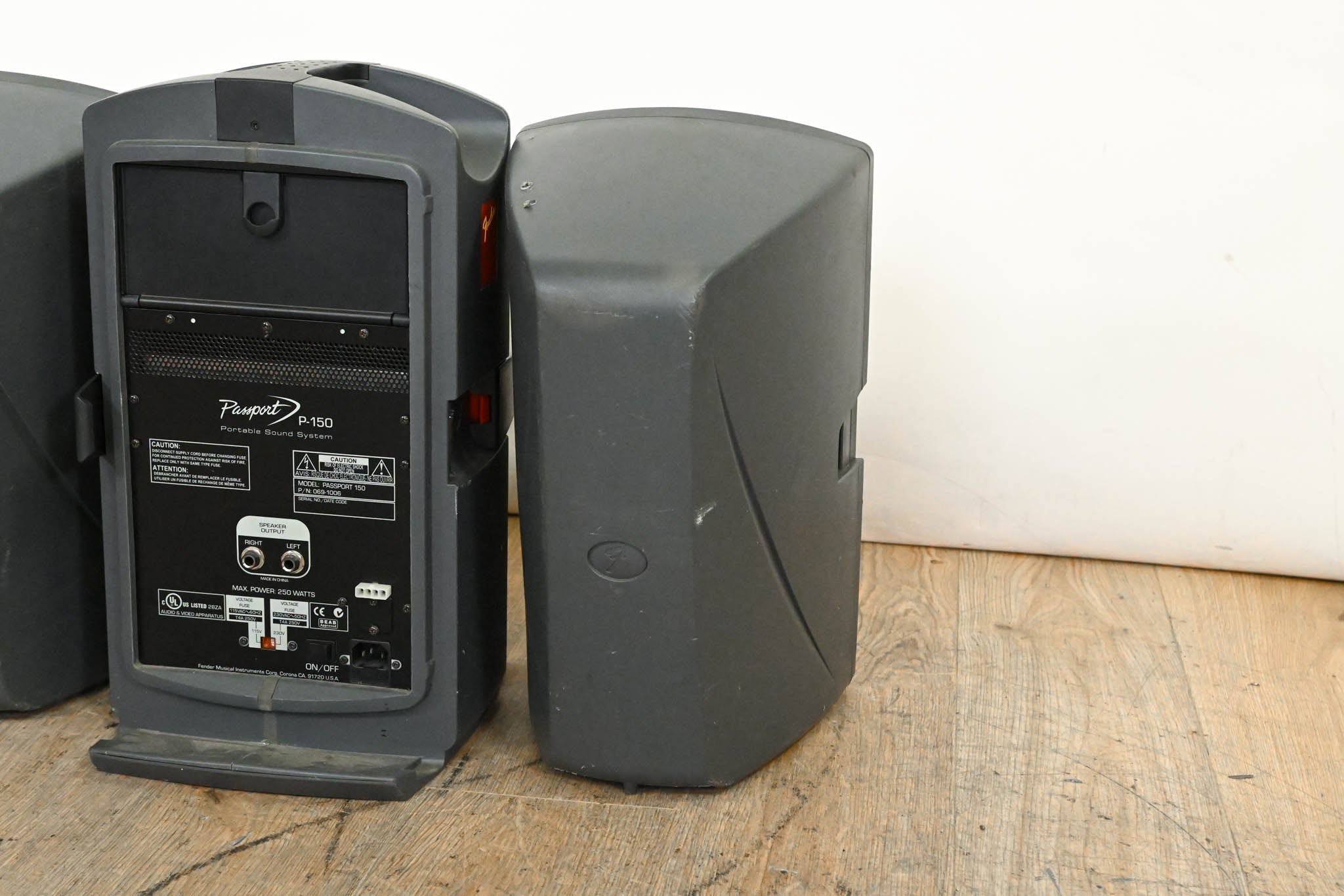 Fender Passport P-150 Portable PA System