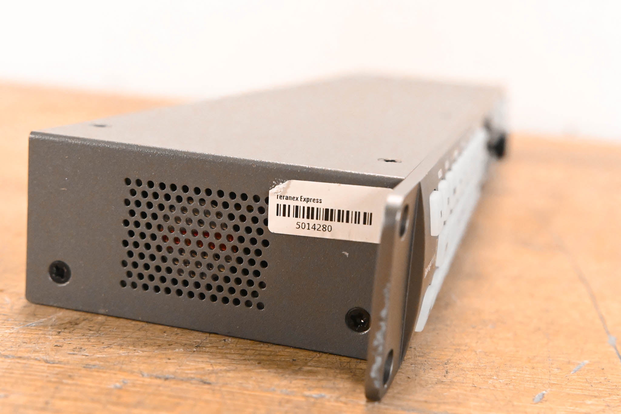 Blackmagic Design Teranex Express Broadcast Standards Converter