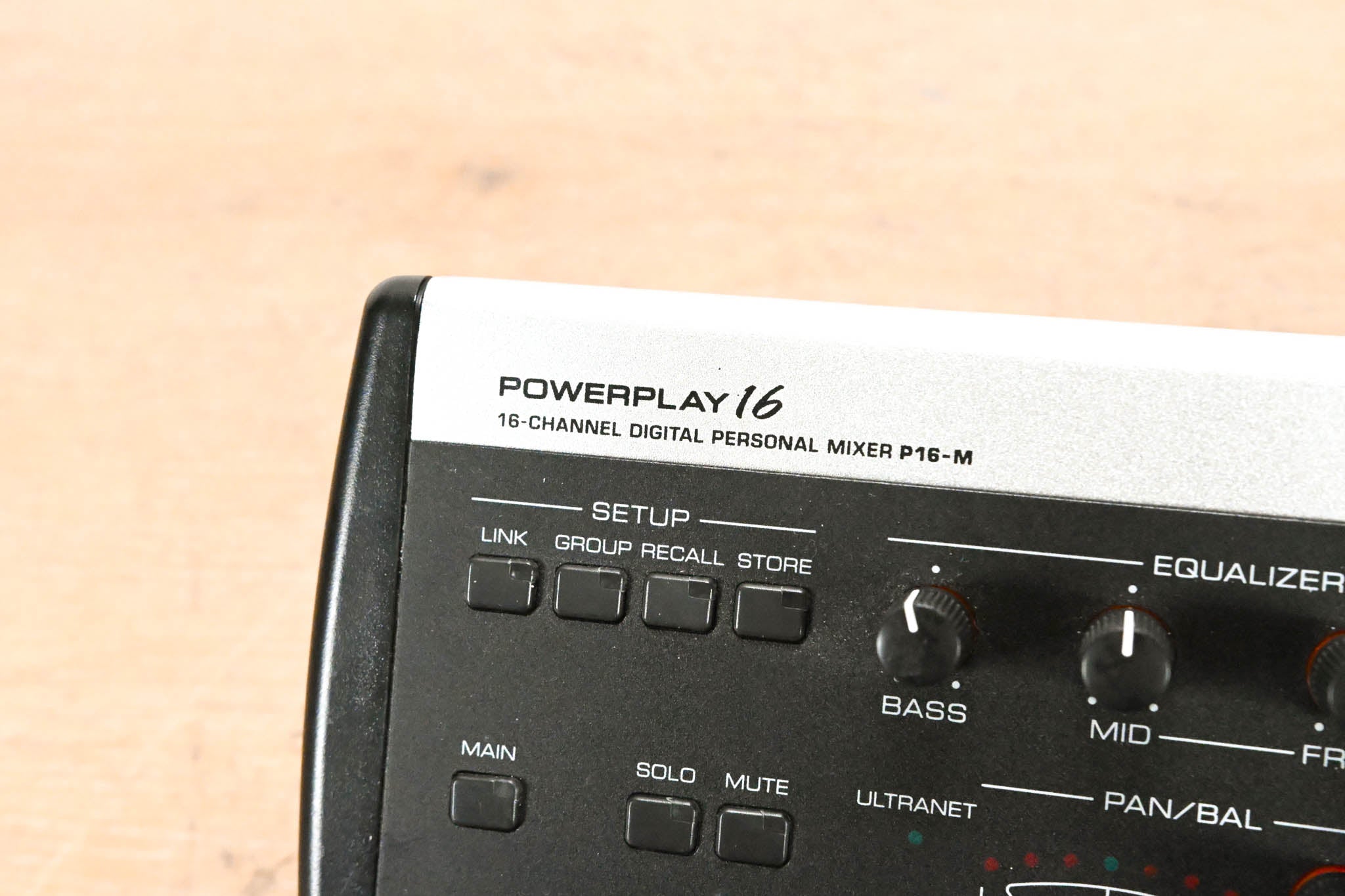 Behringer Powerplay P16-M 16-Channel Digital Personal Mixer